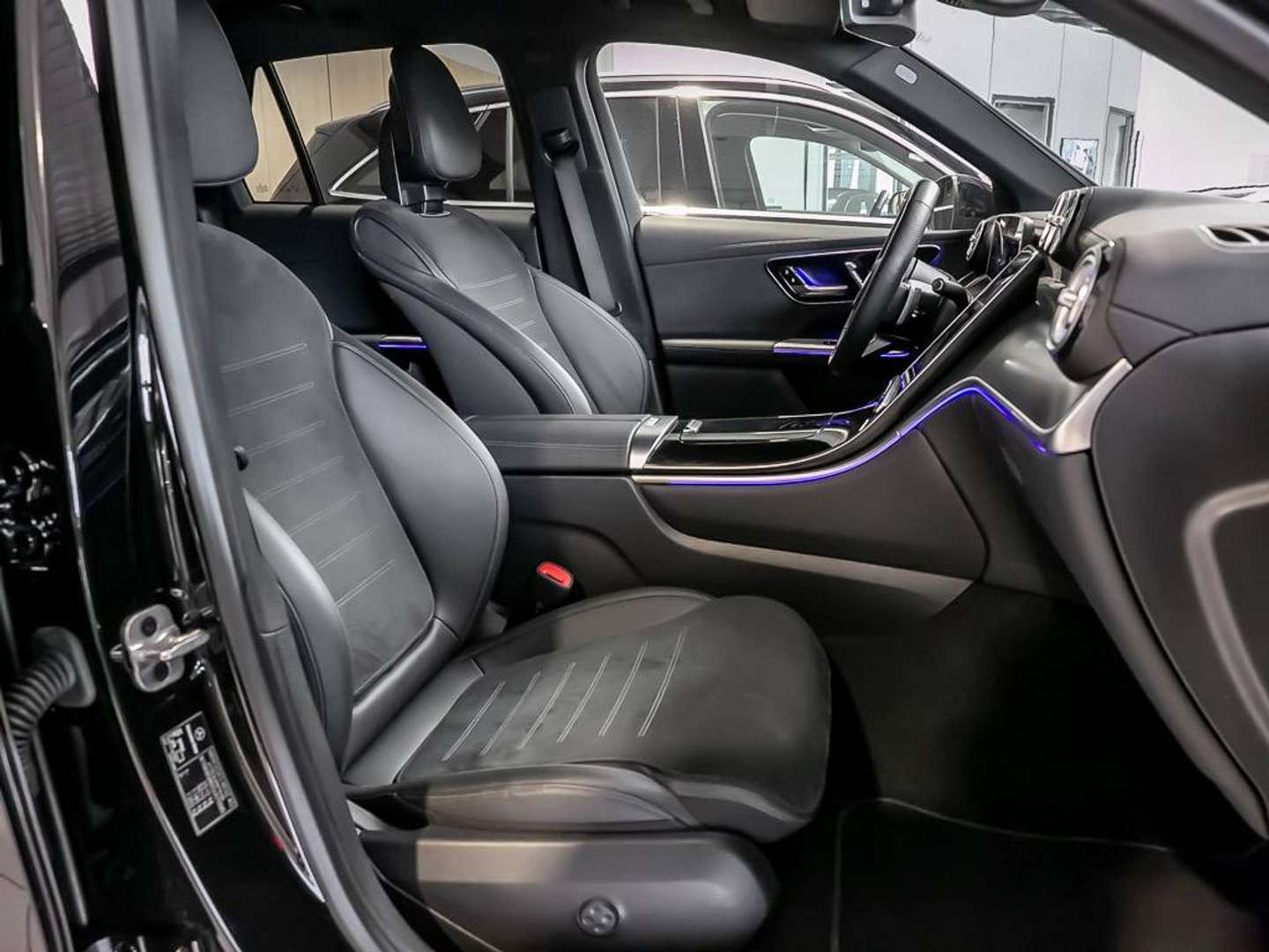 Mercedes GLC 200 AMG Line -  - Joinsteer - #3