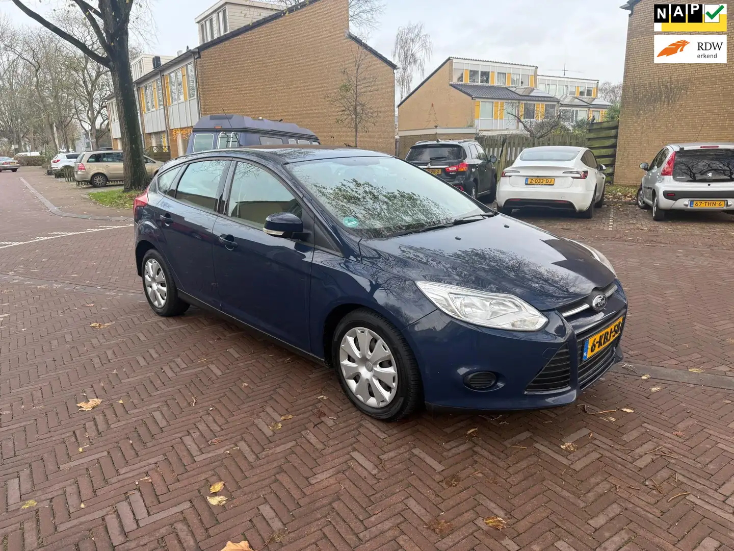 Ford Focus AUTOMAAT / Airco / 5 deurs / Leuke auto Bleu - 1