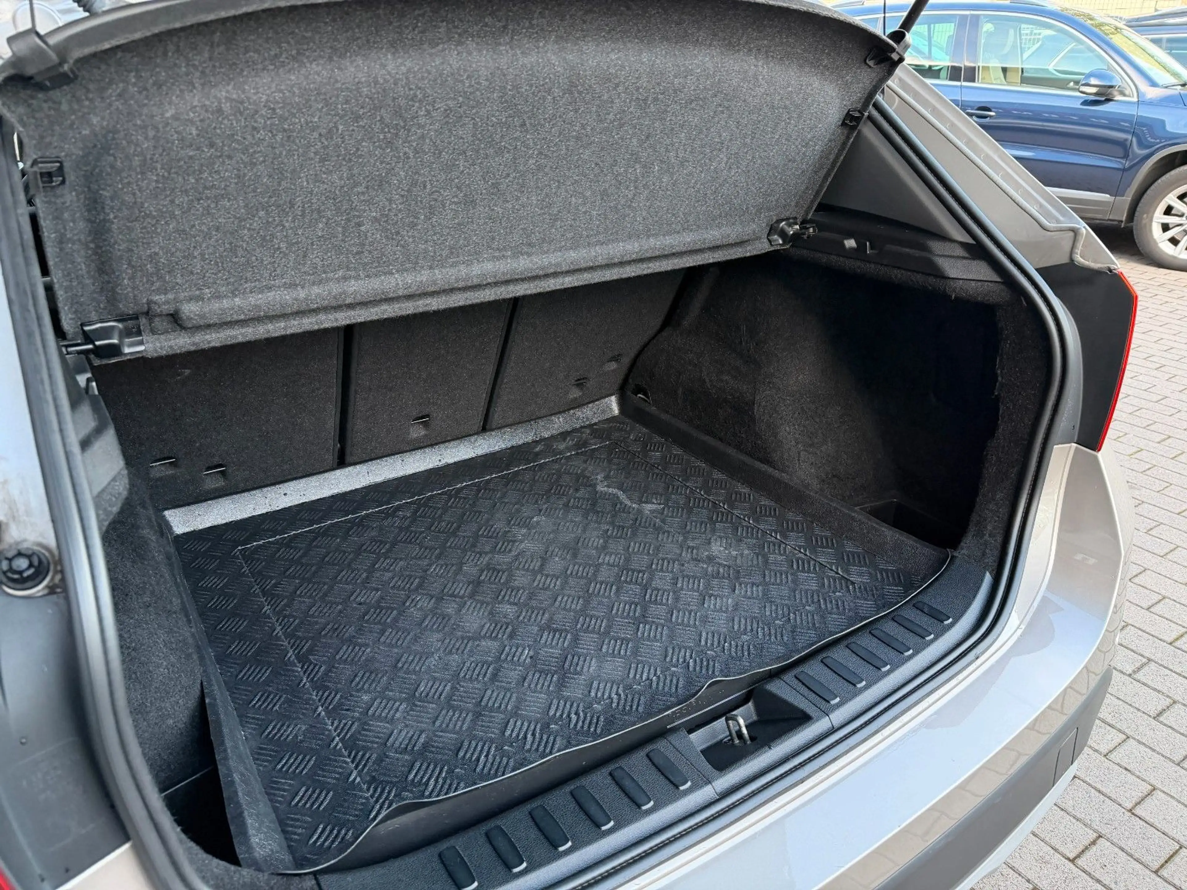 BMW X1 sDrive 16d*Sitzheizung*Kima*2.Hand* — photo 14