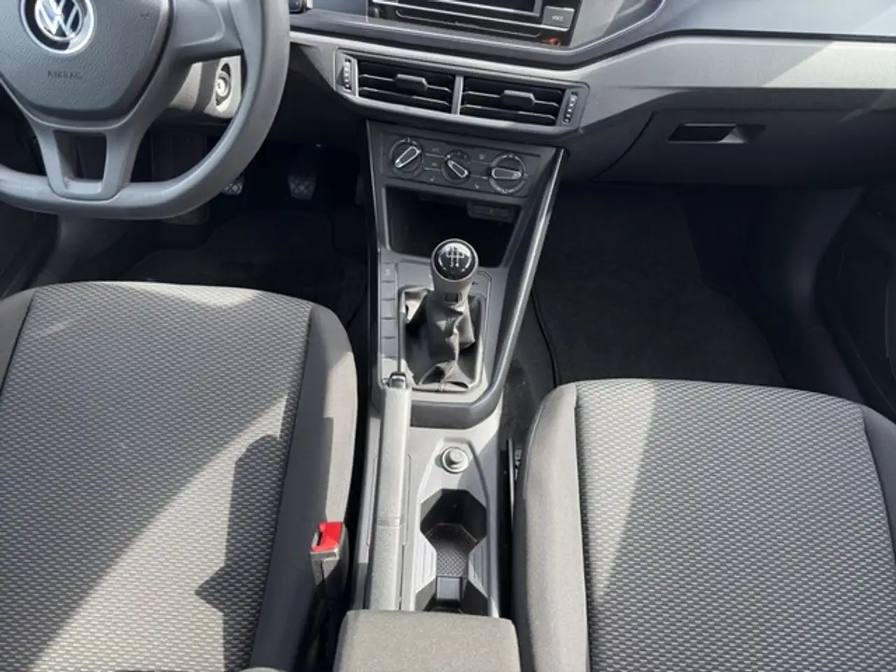 Volkswagen Polo 1.0 Trendline Sitzhzg+Klima+ALU+Allwetter+, миниатюра 11