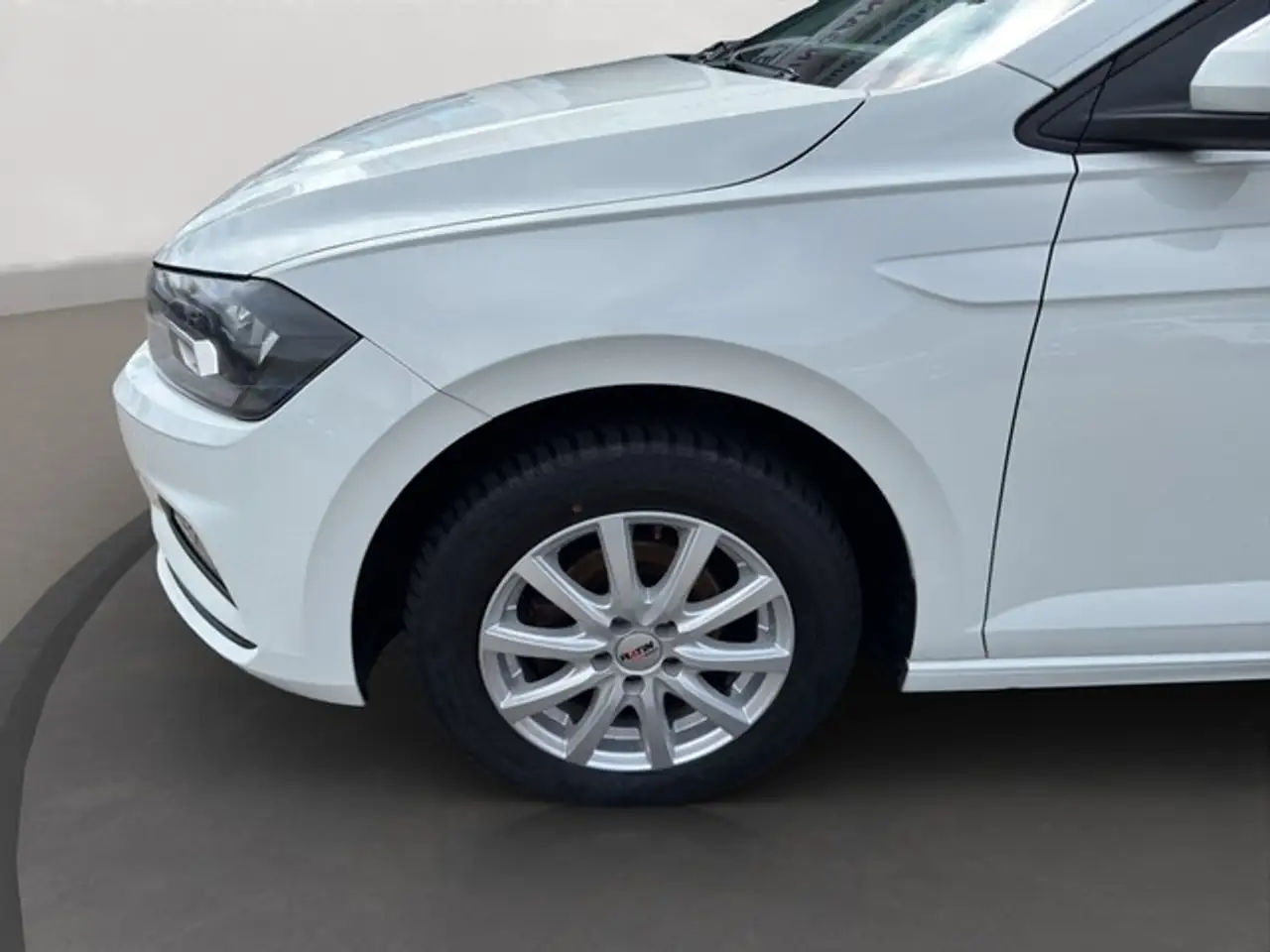 Volkswagen Polo 1.0 Trendline Sitzhzg+Klima+ALU+Allwetter+, миниатюра 7