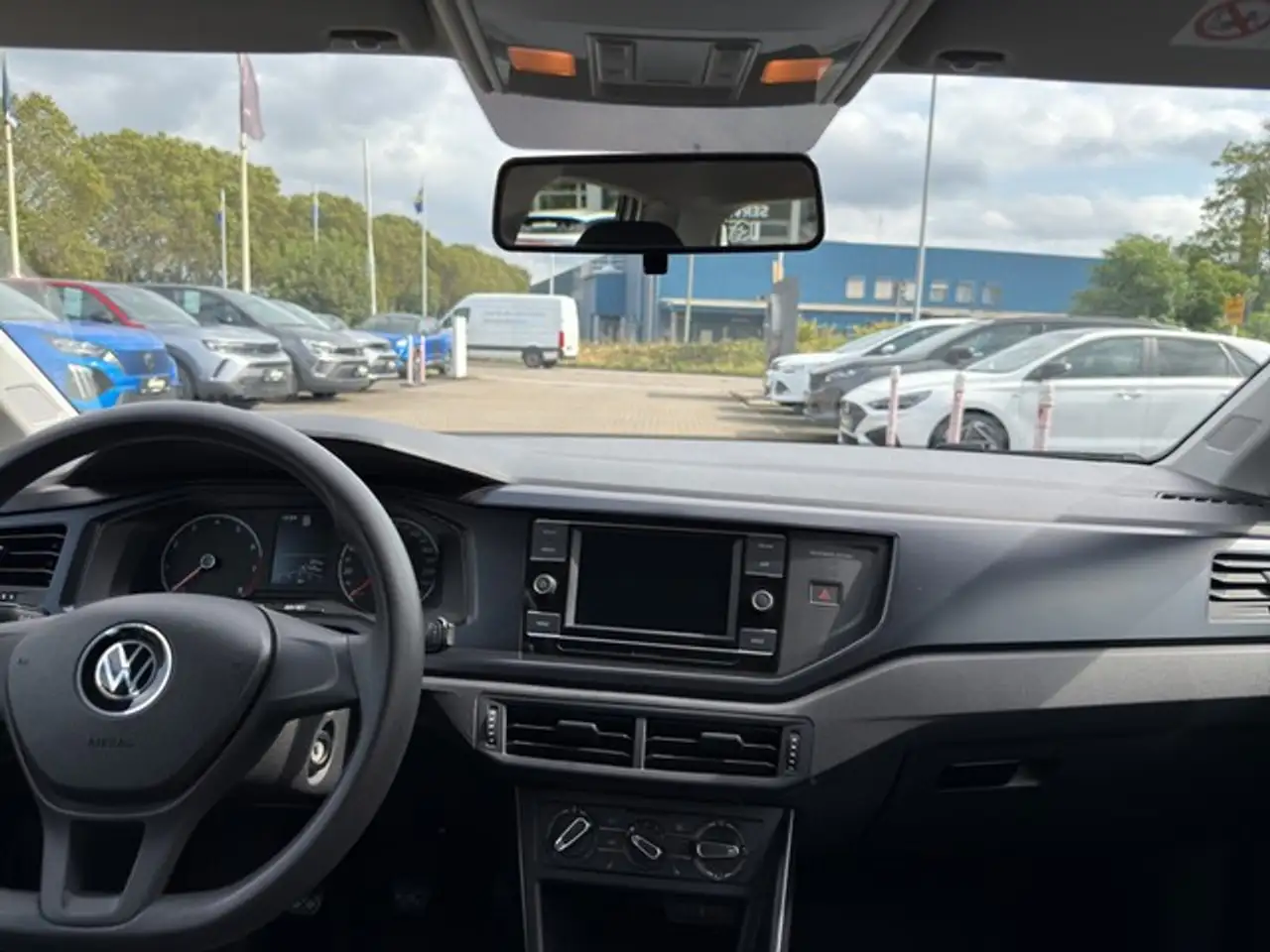 Volkswagen Polo 1.0 Trendline Sitzhzg+Klima+ALU+Allwetter+, миниатюра 12