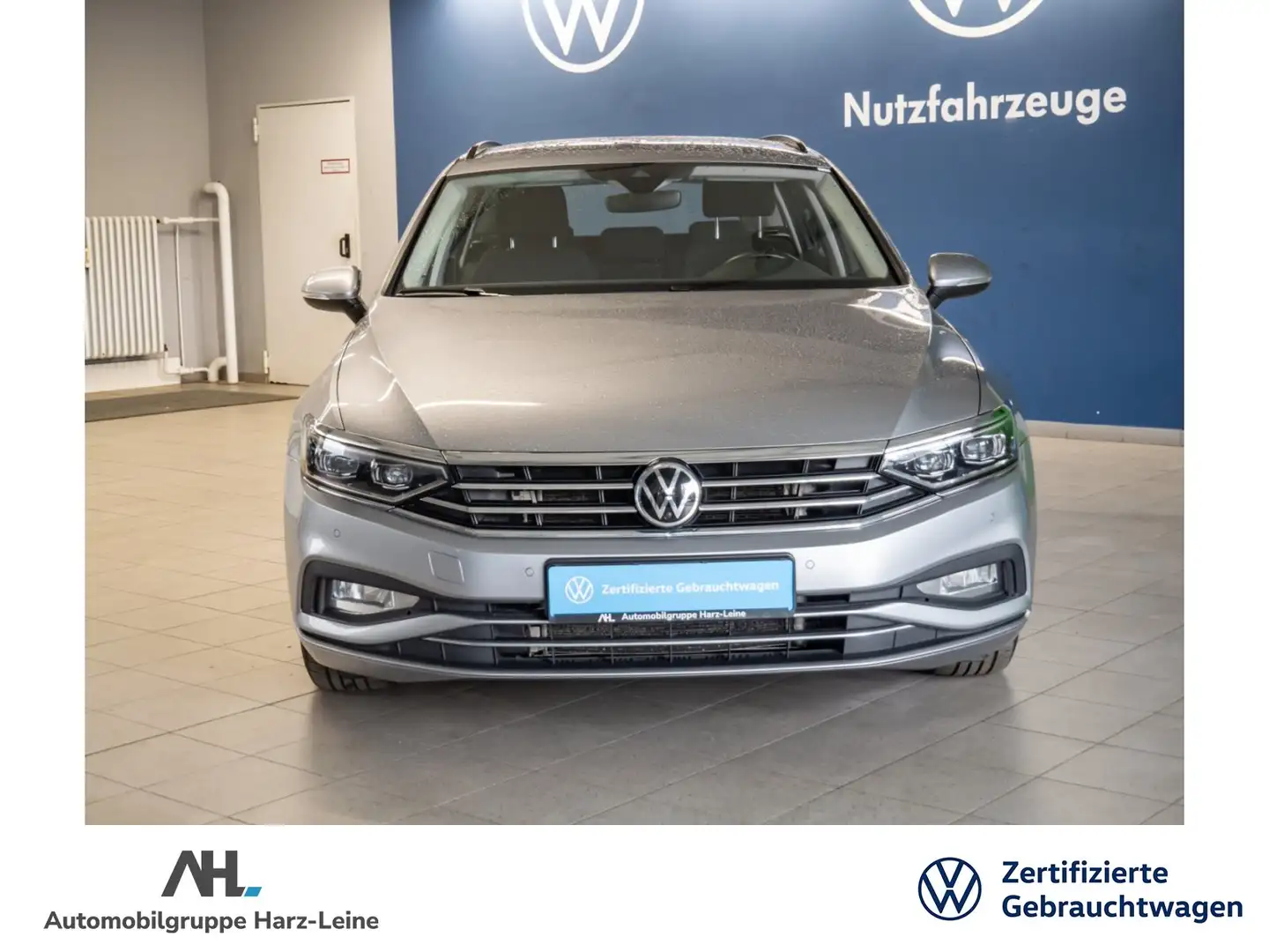 Volkswagen Passat Variant BUSINESS TDI DSG+ALU 16''+360°KAMERA+TRAVEL ASSIST Plateado - 2