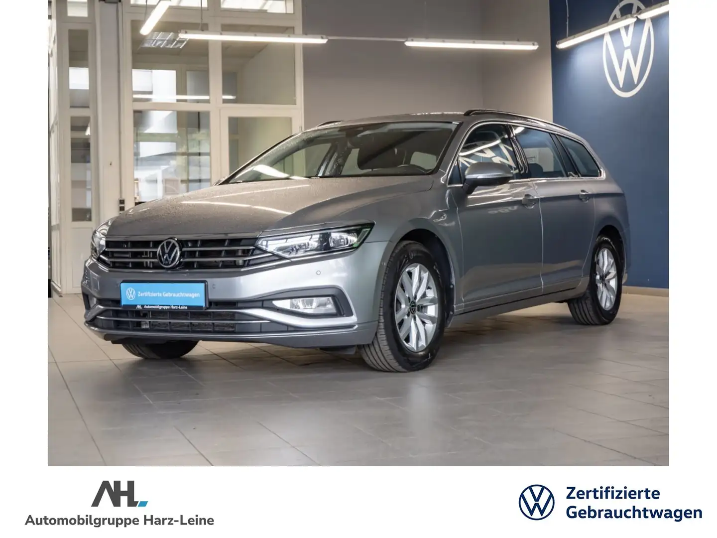 Volkswagen Passat Variant BUSINESS TDI DSG+ALU 16''+360°KAMERA+TRAVEL ASSIST Plateado - 1