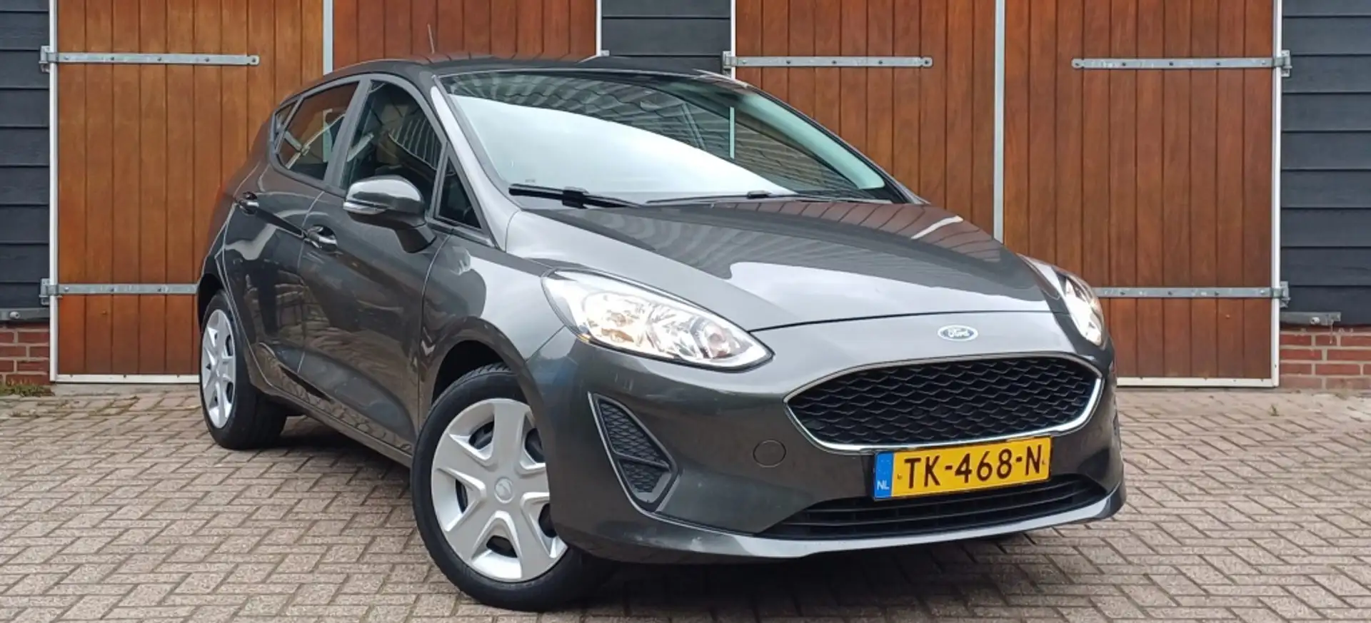 Ford Fiesta 1.1 Trend, Apple Carplay, Android Auto, NAP, 5 deu Grigio - 1