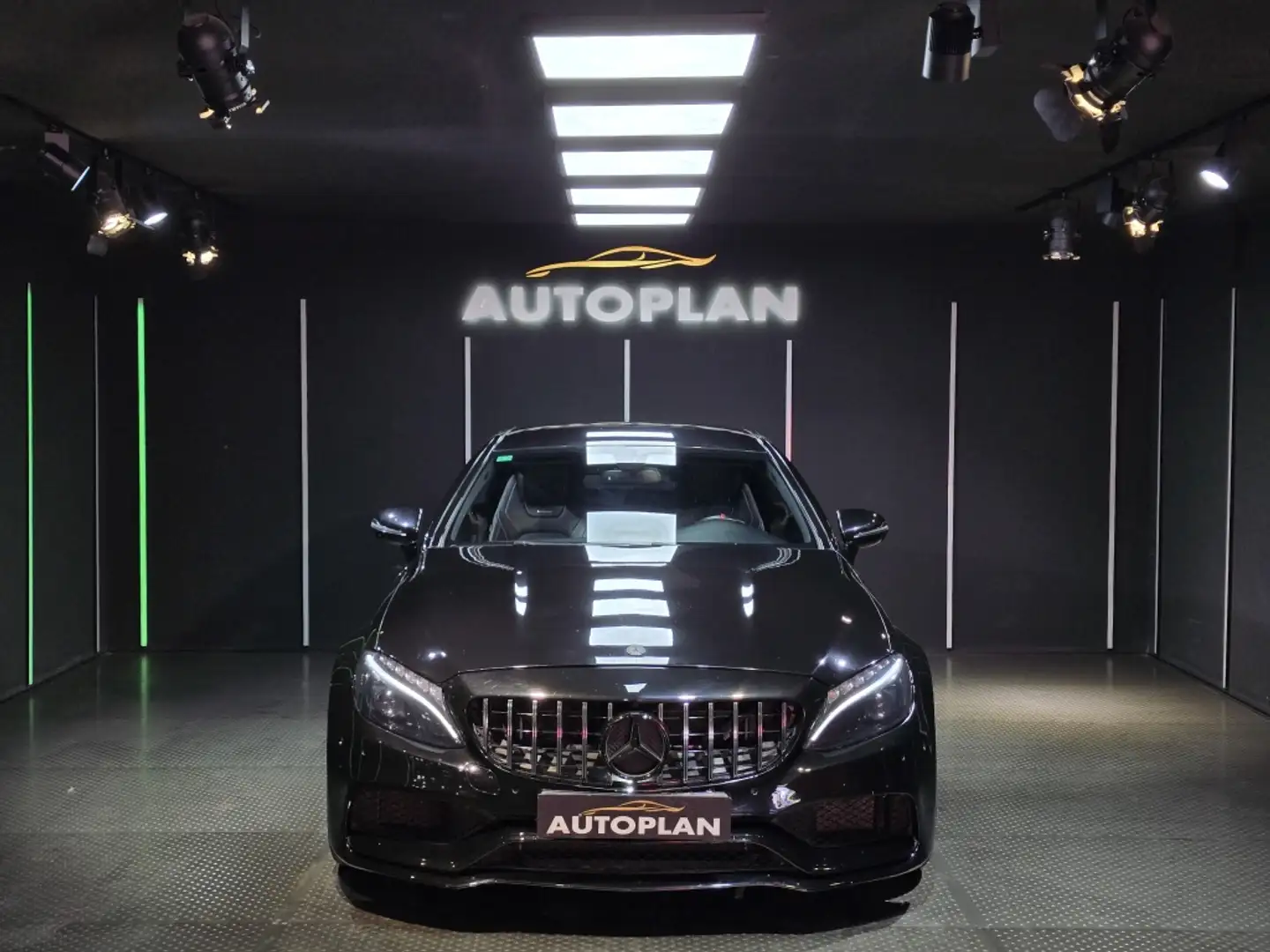 Mercedes-Benz C 63 AMG Coupé 7G Plus Noir - 2