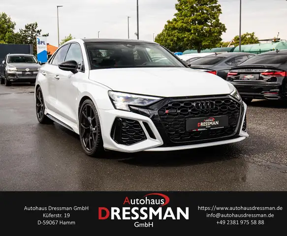 Audi RS3 view 3