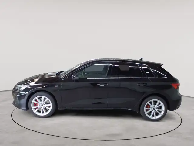 Audi A3 view 6