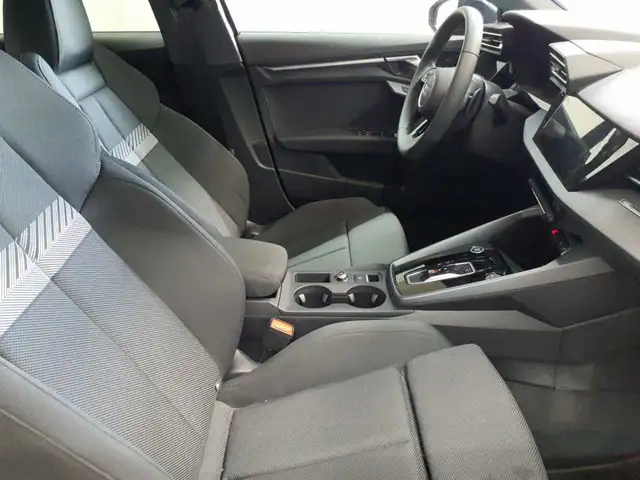 Audi A3 view 8