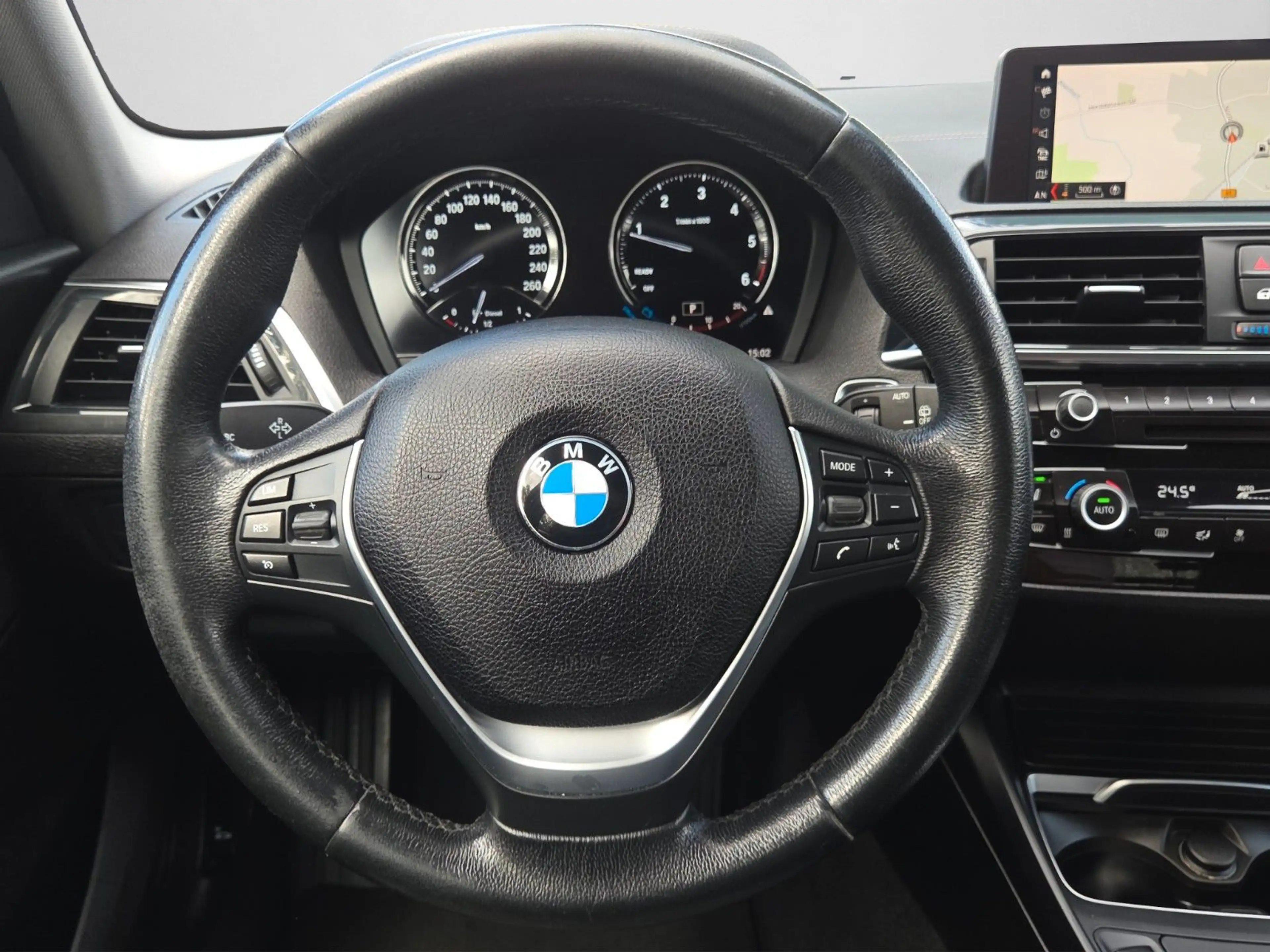 BMW 118 d Urban Line*Navi*Led*Kamera* — photo 9
