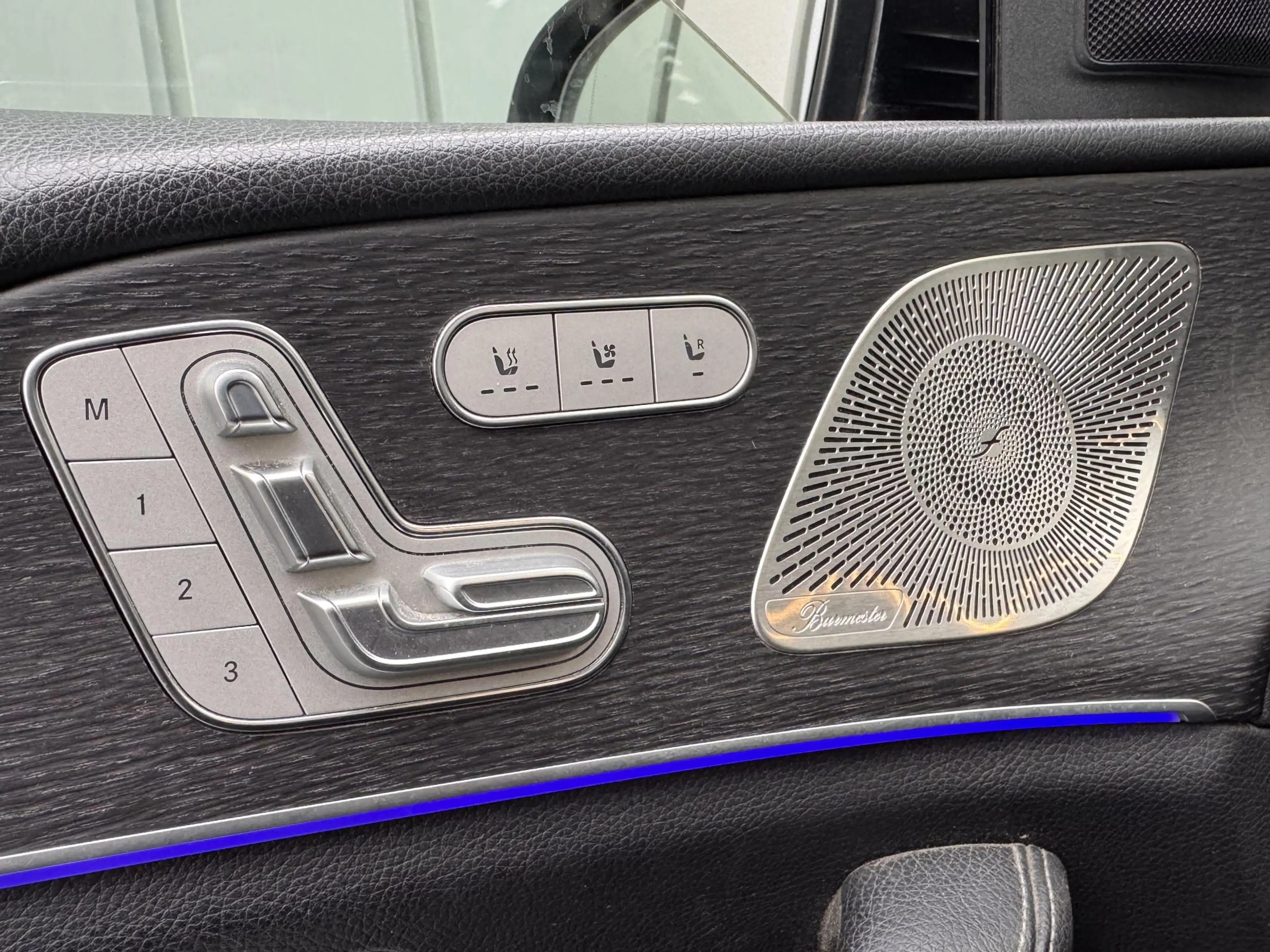 Mercedes-Benz GLS 400 d 4MATIC Premium Plus — photo 19