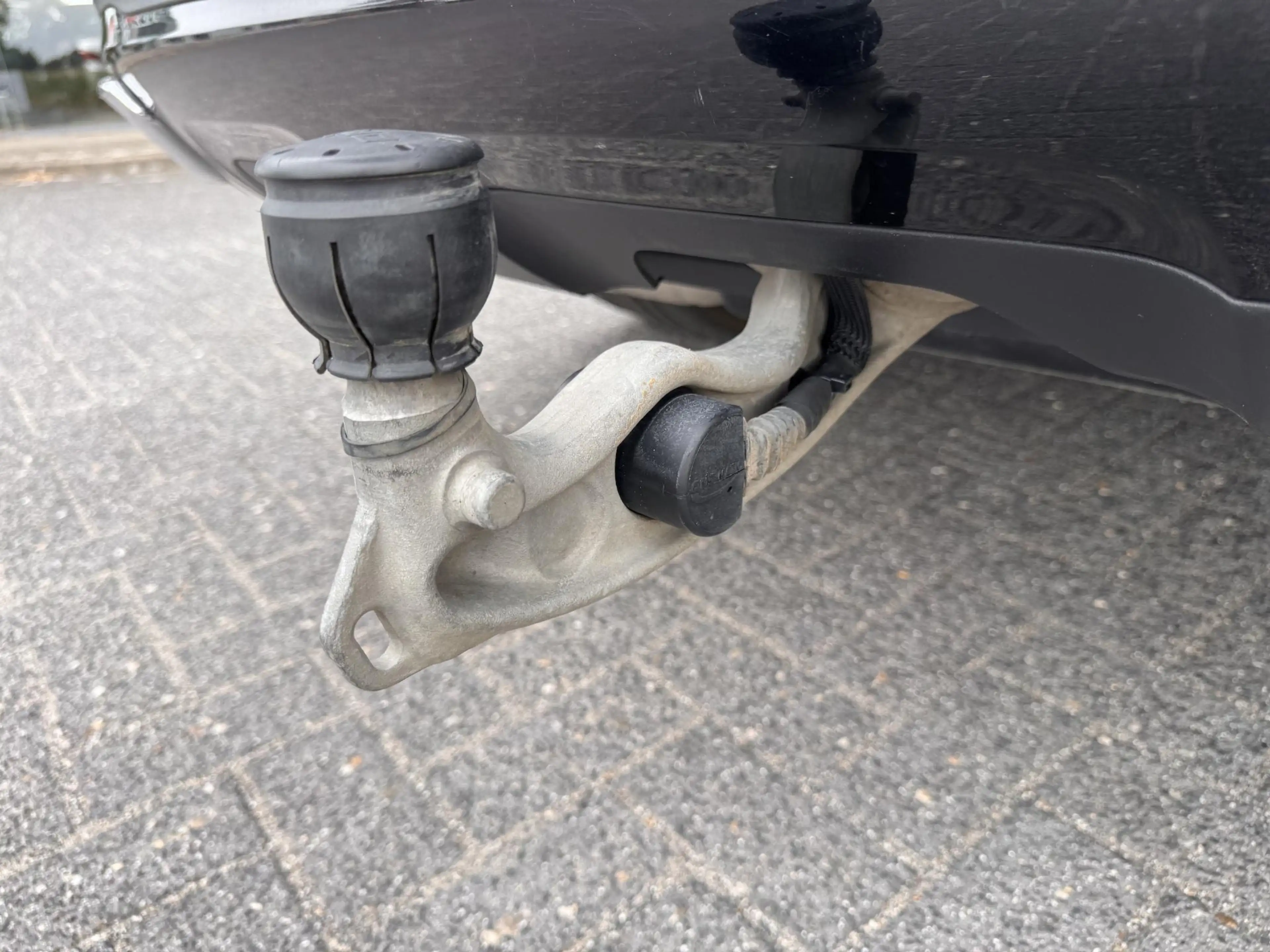 Mercedes-Benz GLS 400 d 4MATIC Premium Plus — photo 14