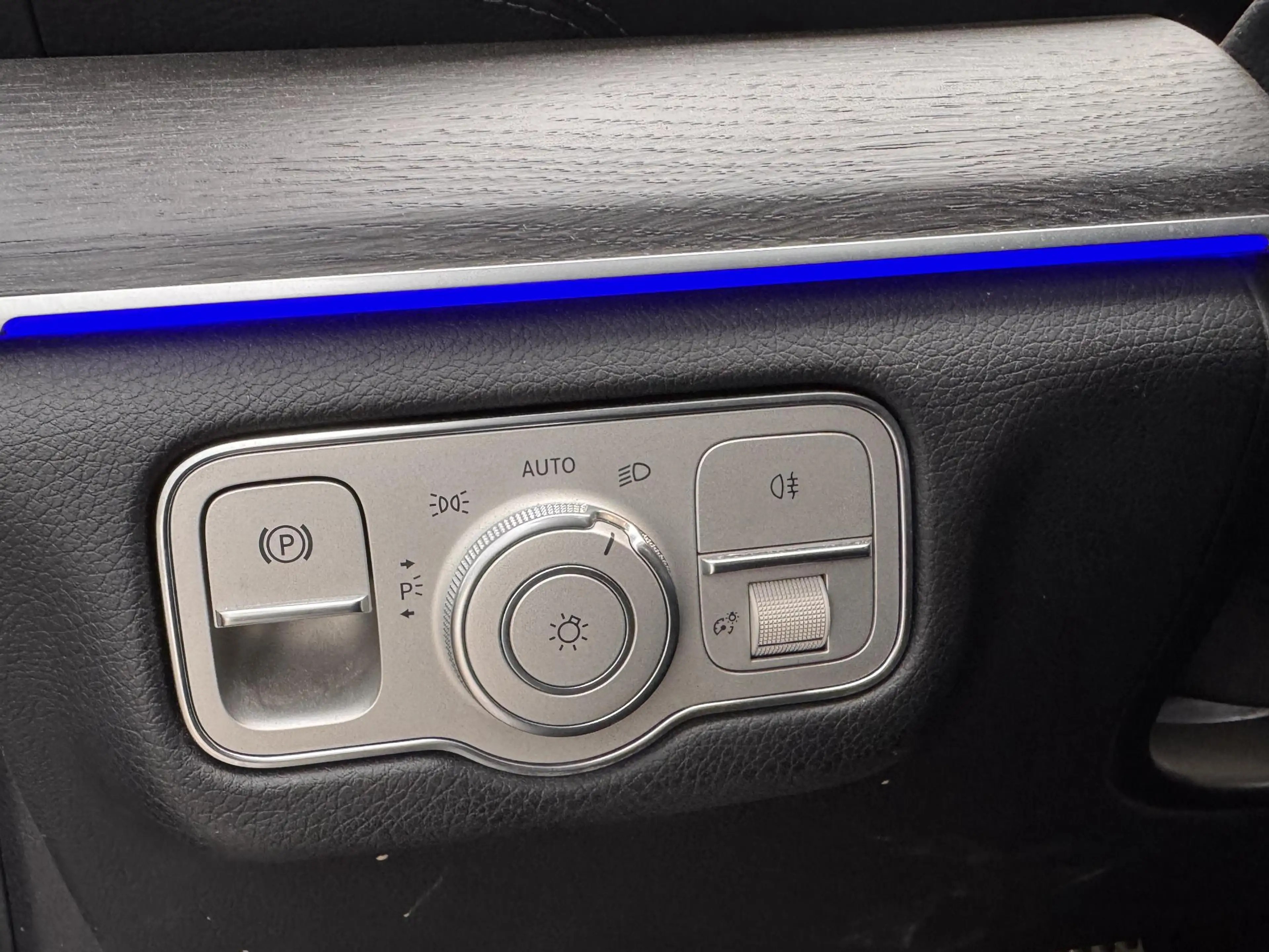 Mercedes-Benz GLS 400 d 4MATIC Premium Plus — photo 21