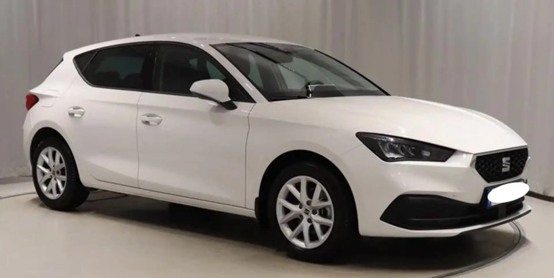 SEAT Leon Style CARPLAY-NAVI*LED*PDC Weiß - 2