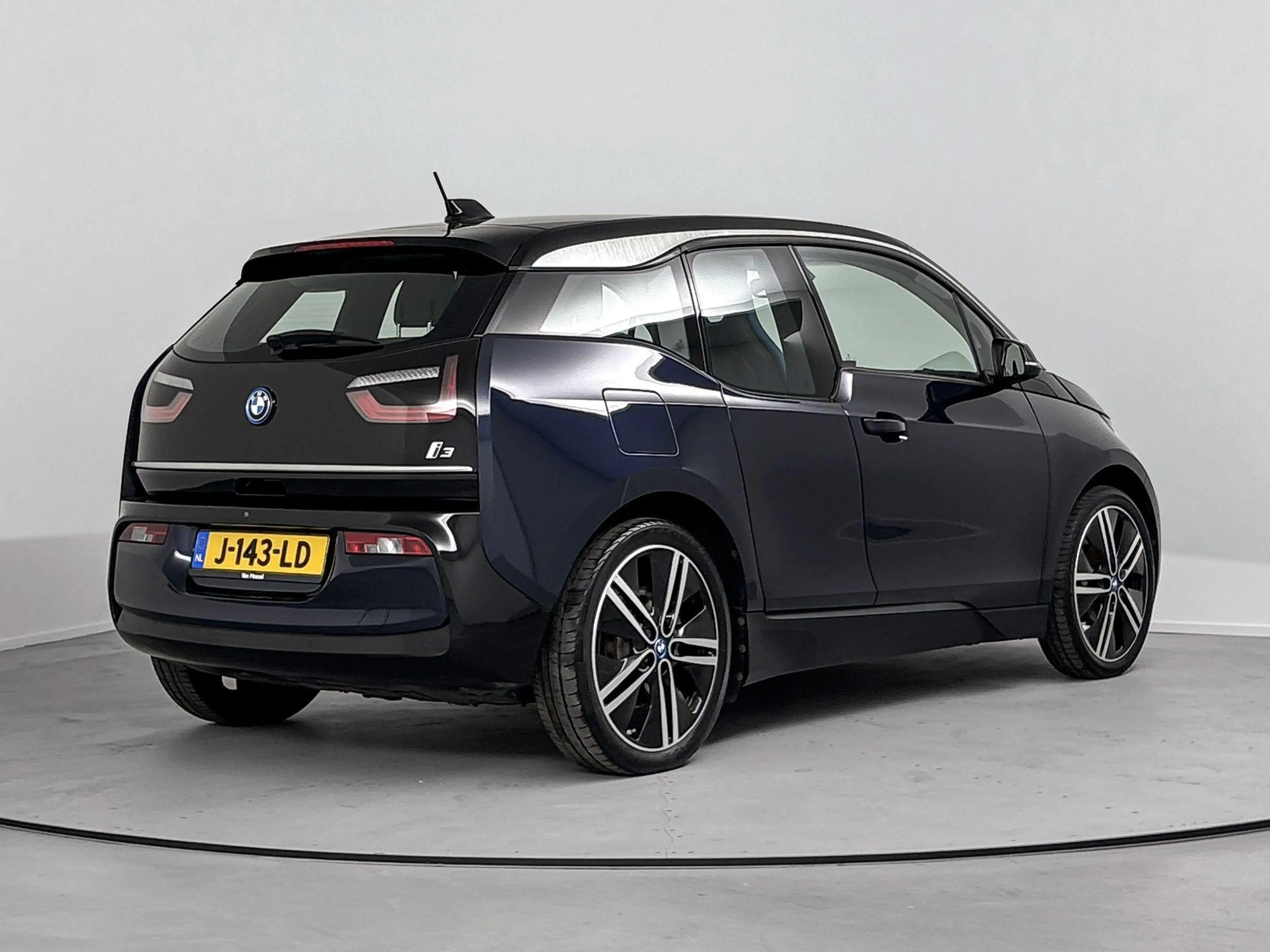 BMW i3 Executive Edition 120Ah 42 kWh Origineel Nederland — photo 4