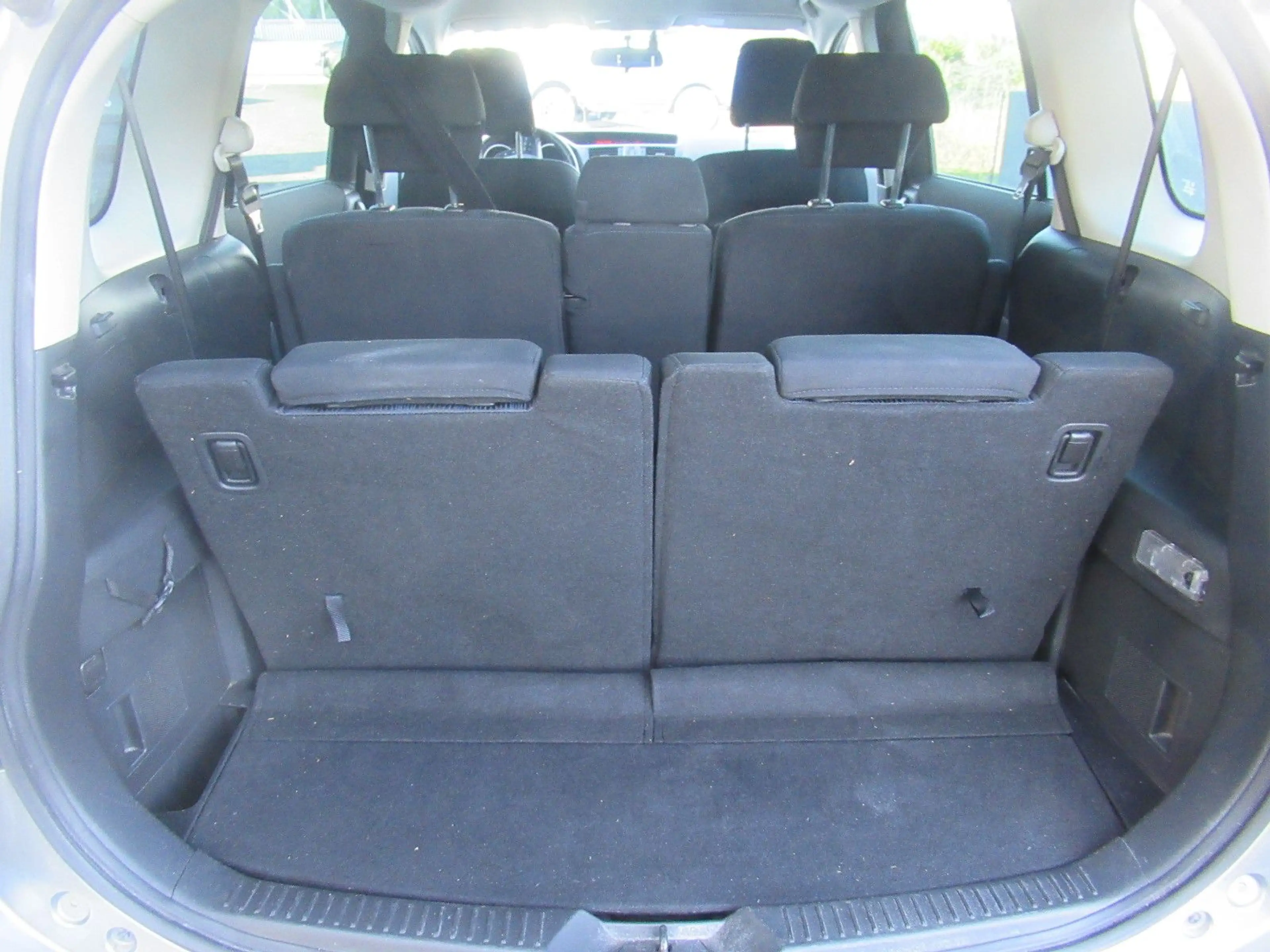 Mazda 5 Center-Line 7-SITZER PDC SHZG TEMPOMAT 1.HAND — photo 21