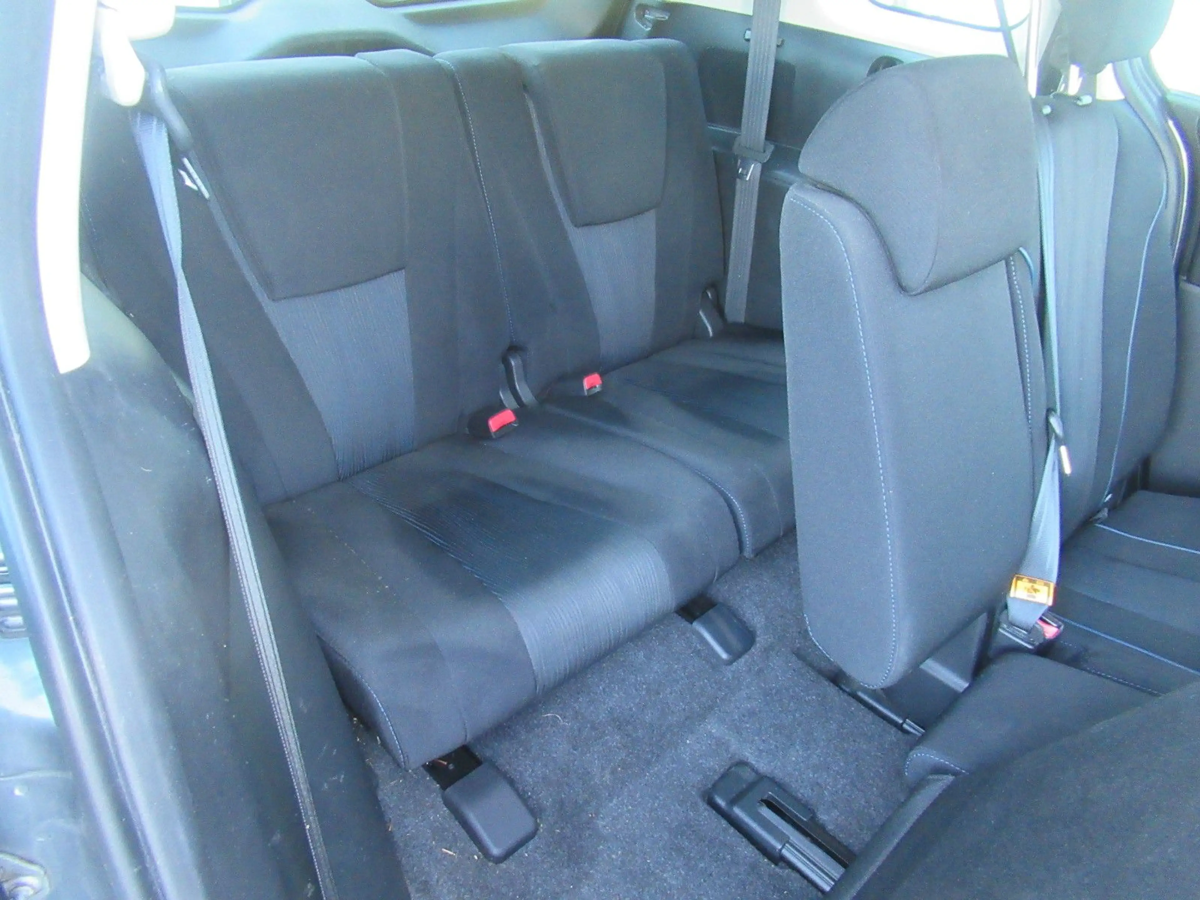 Mazda 5 Center-Line 7-SITZER PDC SHZG TEMPOMAT 1.HAND — photo 20
