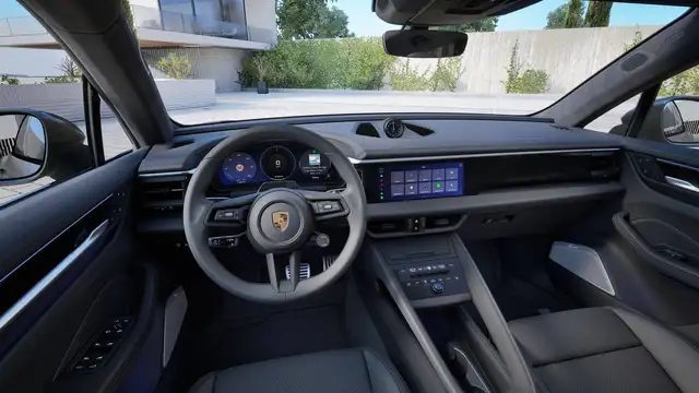 Porsche Macan view 8