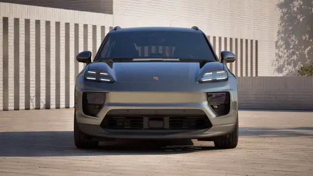 Porsche Macan view 6