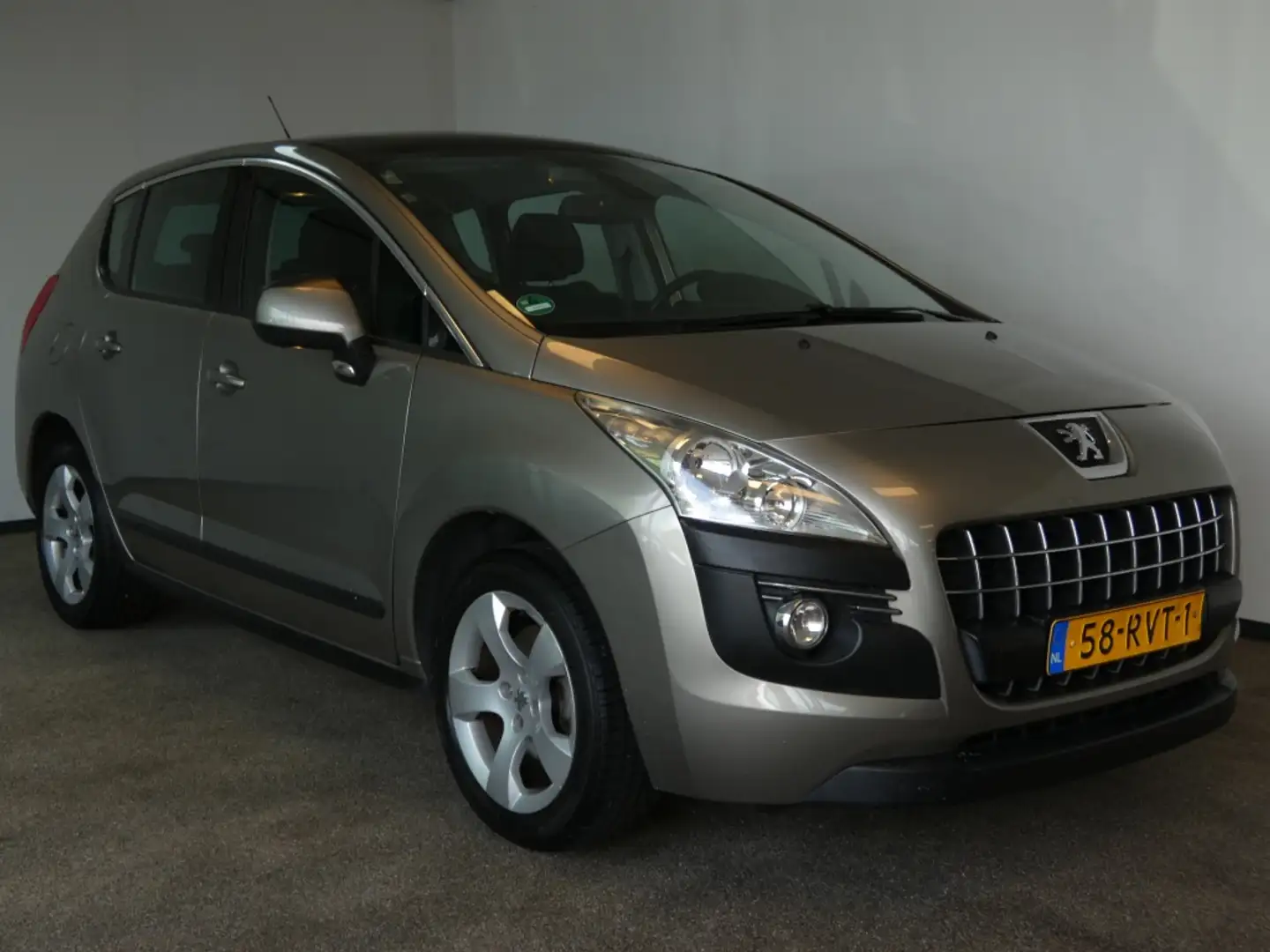 Peugeot 3008 1.6 THP ST Gris - 2