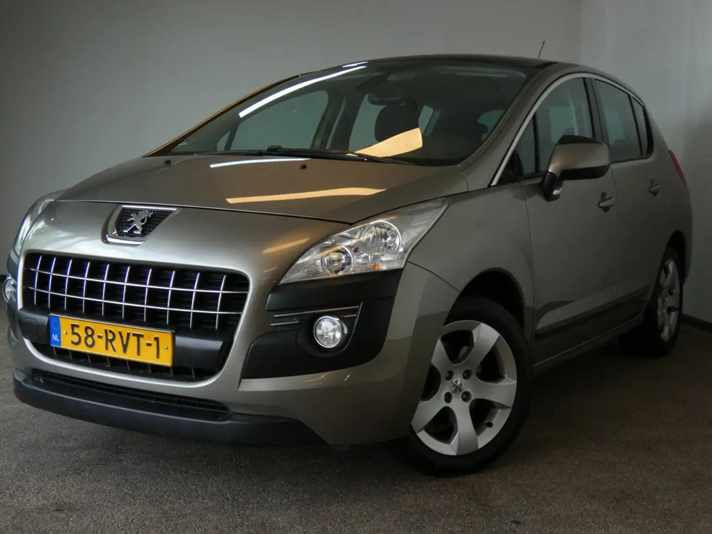 Peugeot 3008 1.6 THP ST Gris - 1