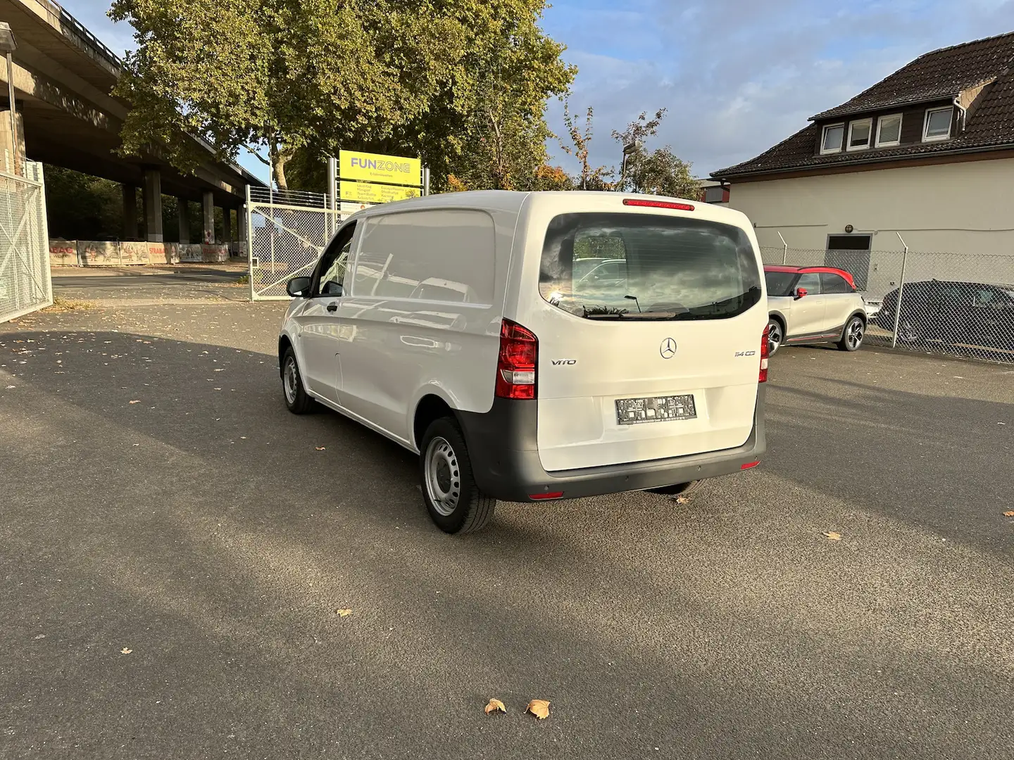 Mercedes-Benz Vito 114 CDI RWD kompakt Weiß - 2
