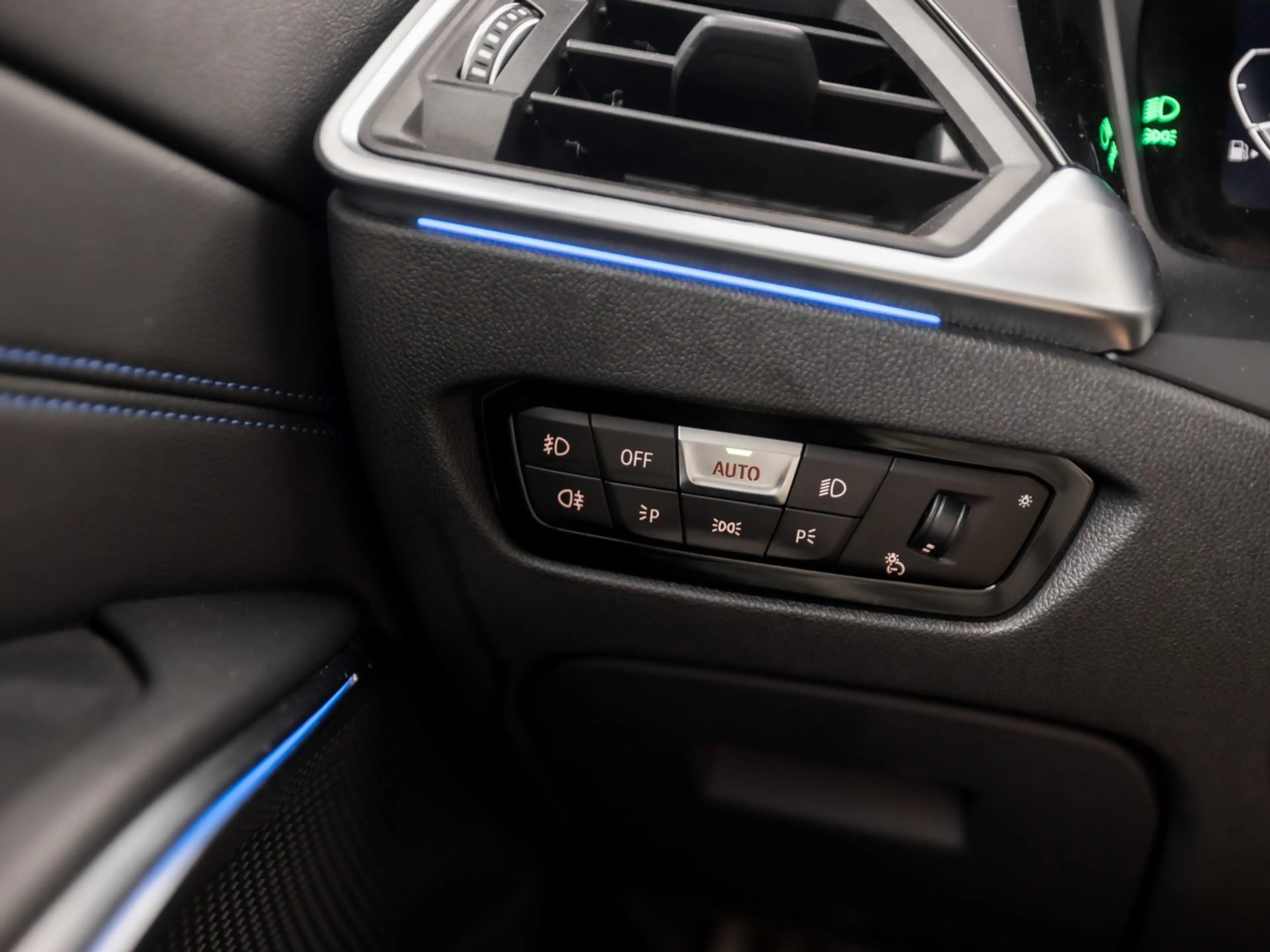 BMW 330 3 Serie 330e M Sport High Executive 292Pk Automaat — photo 29