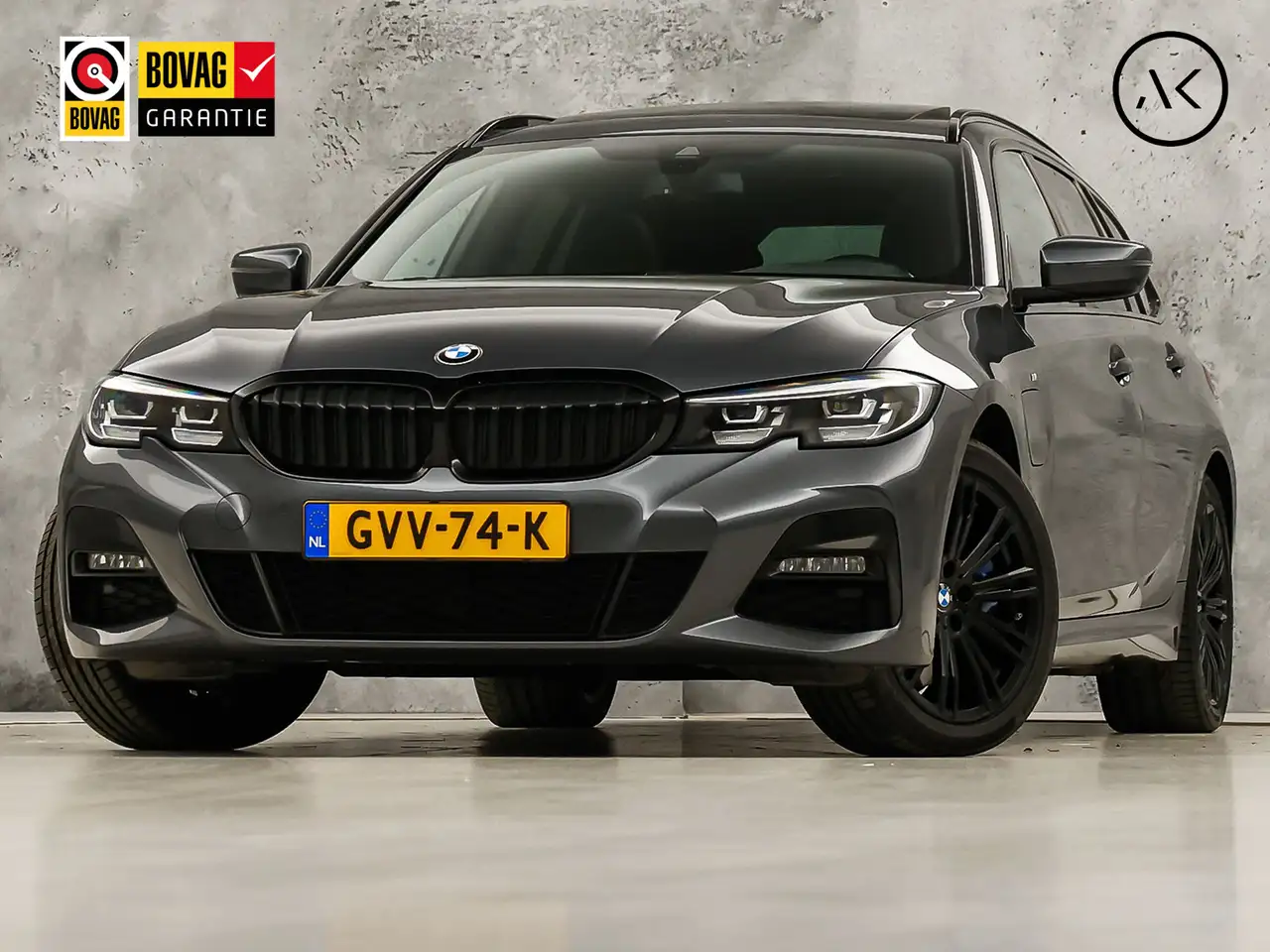 BMW 330