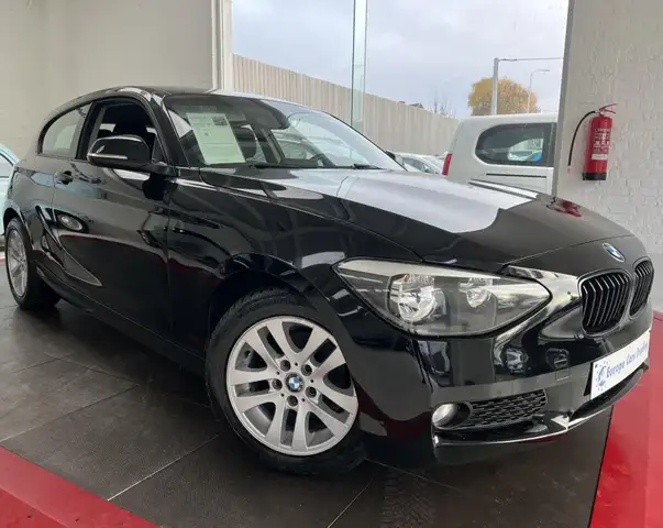BMW 114 114i 114 i LOUNGE 1.6 102ch SIEGE CHAUFFANT GAR 12M