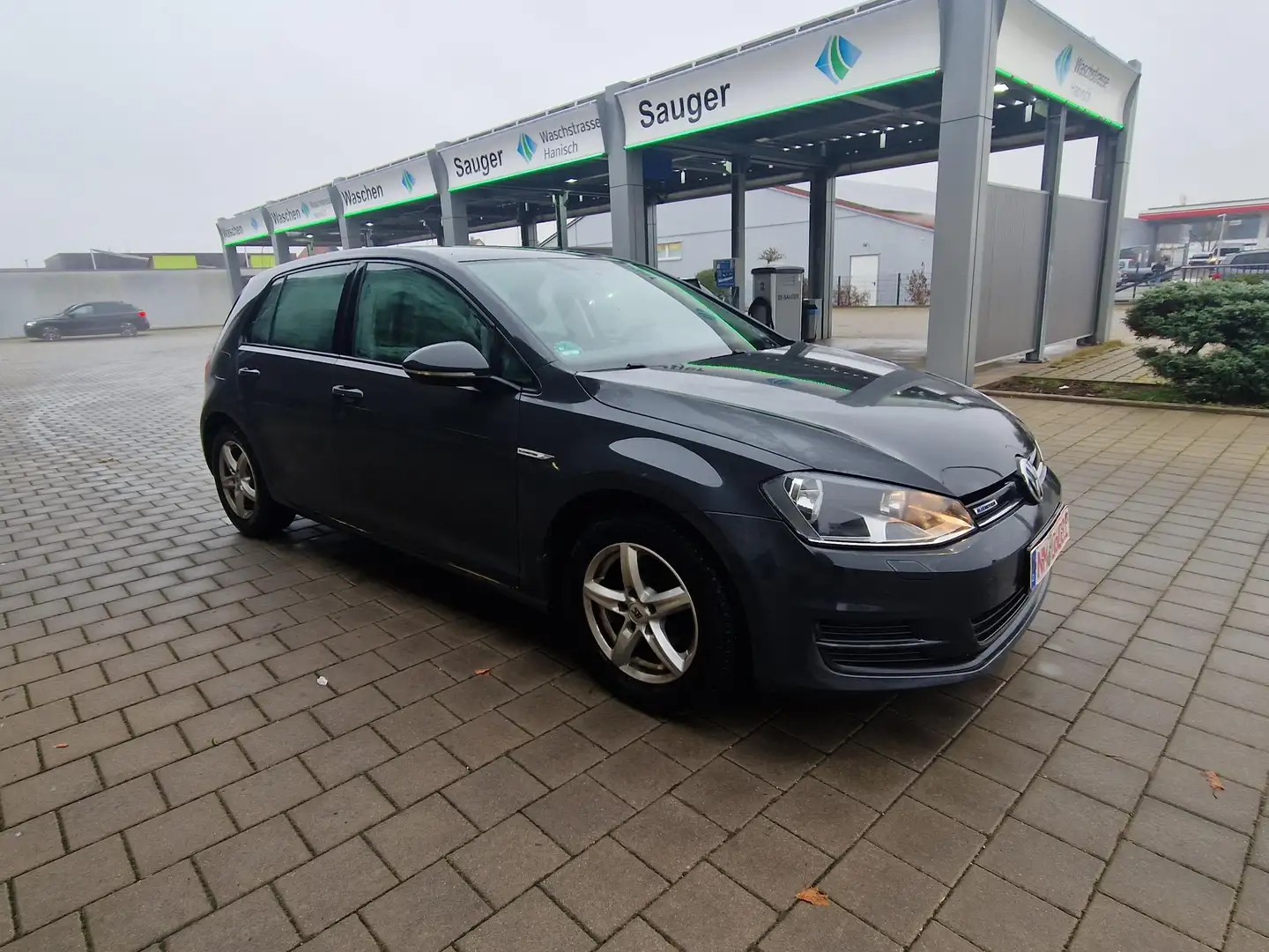 Volkswagen Golf Comfortline BlueMotion Gris - 2