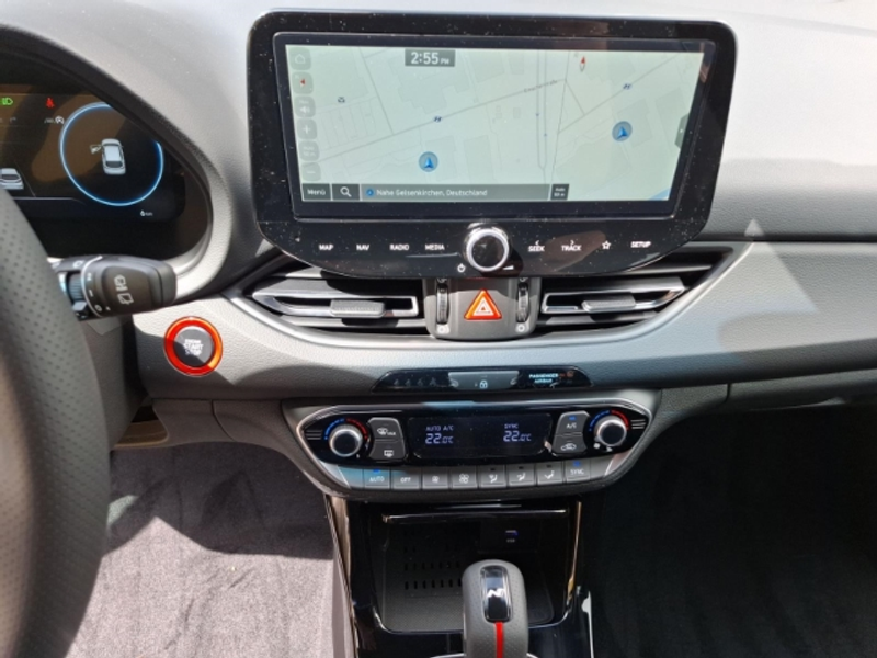 Hyundai i30 N Line X 1,6 Automatik/Navi/Lenkrad/Sitzheizung/AC — photo 9