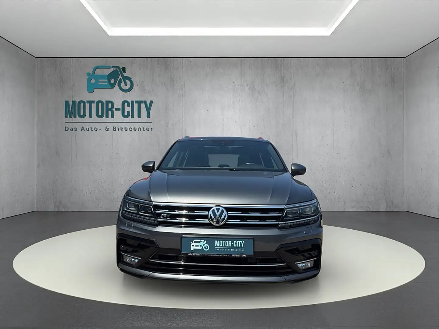 Volkswagen Tiguan 2.0 TDI BMT Comfortline (EURO 6d-TEMP) Grau - 2