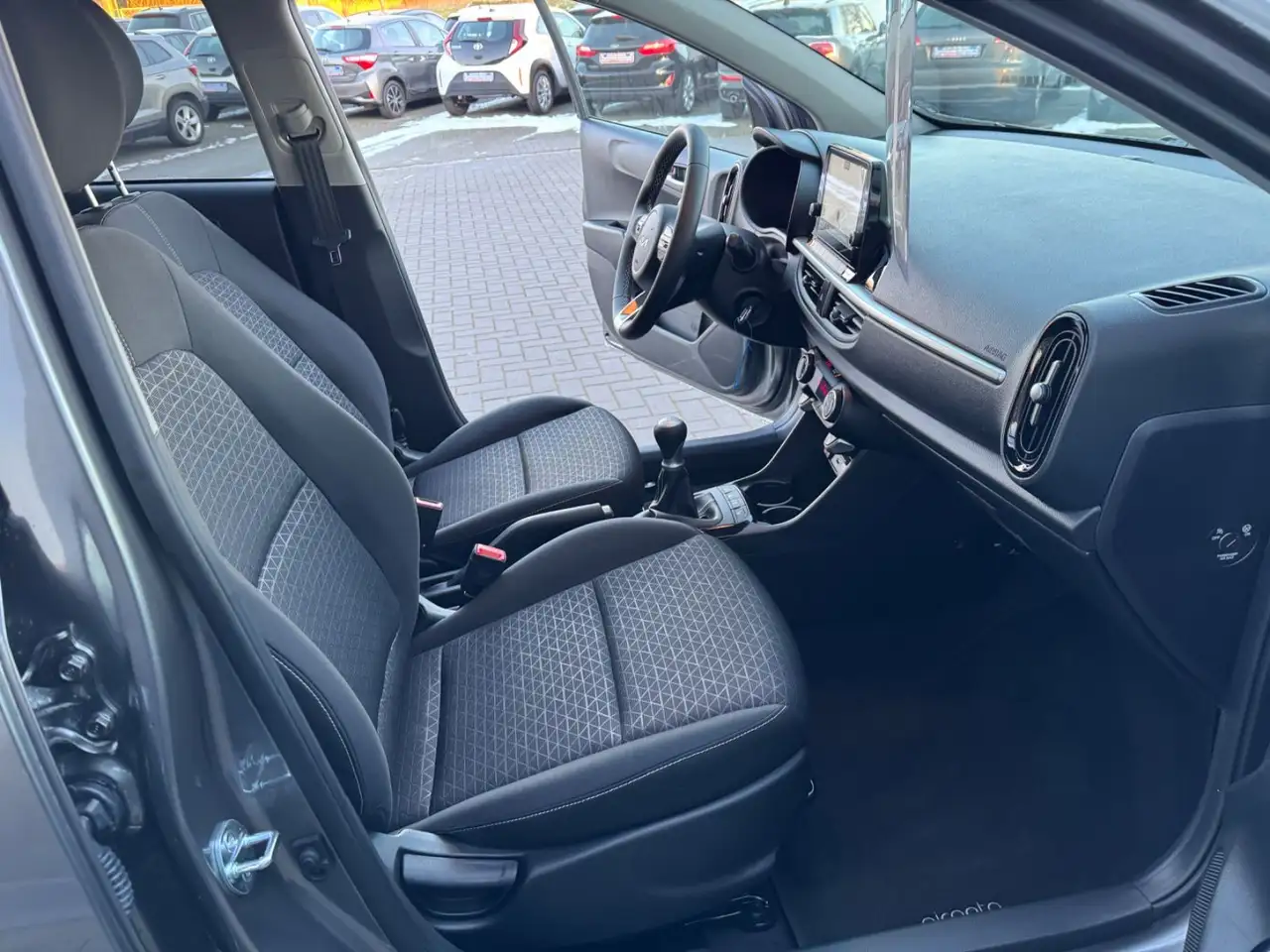 Kia Picanto 1.2 Vision*NAVI*KAMERA*SITZHZG*5TRG 24