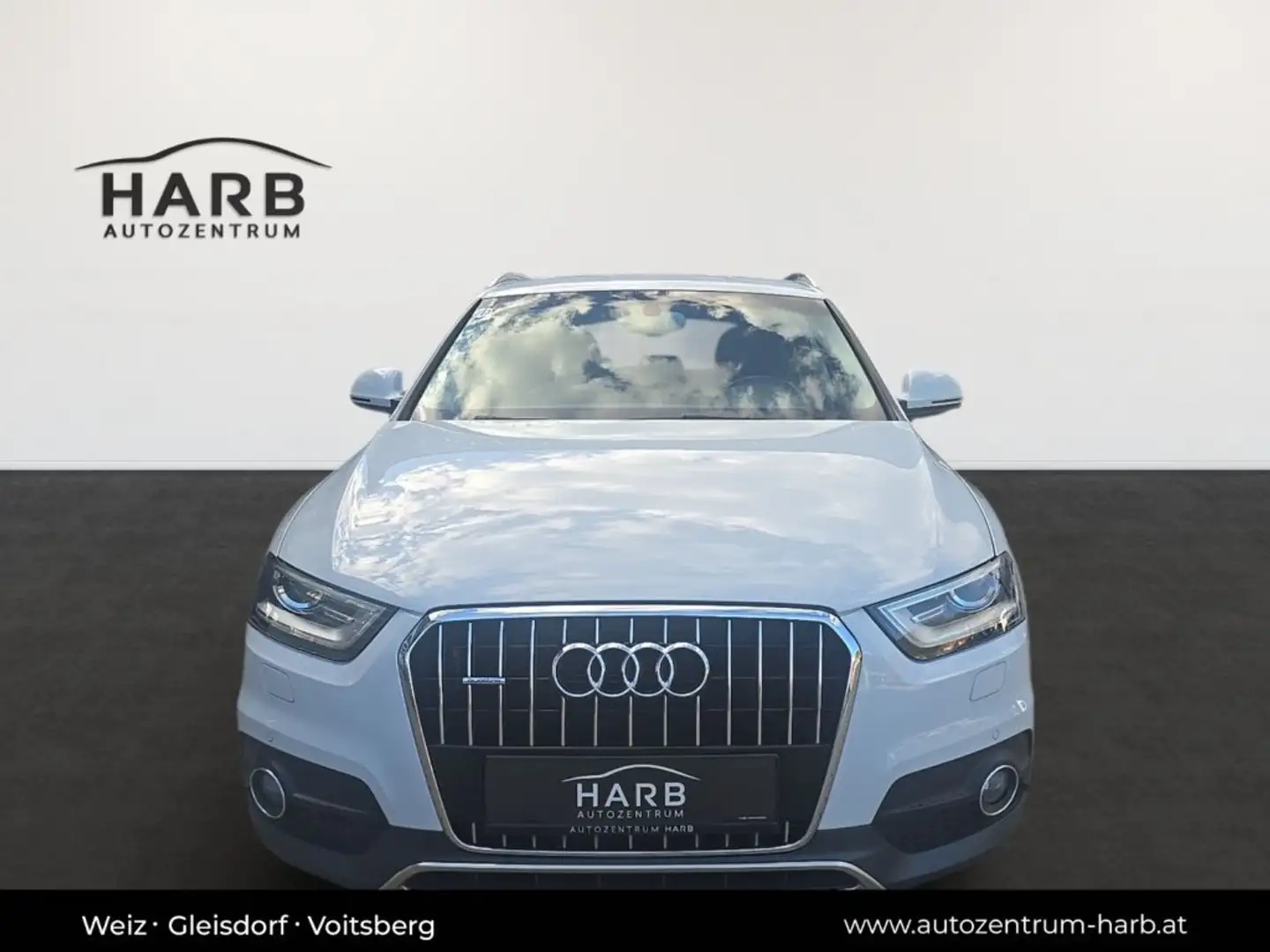 Audi Q3 2,0 TDI quattro Offroad Daylight S-tronic Weiß - 2