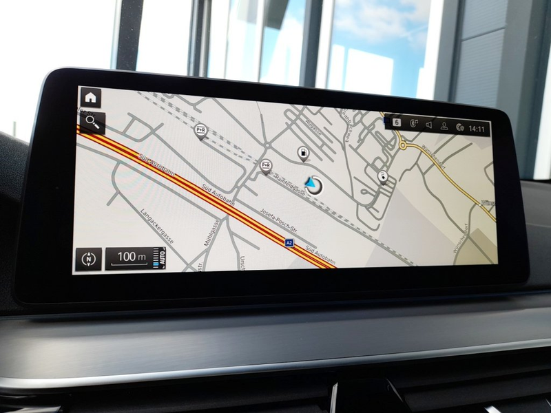 BMW 530 e Touring M-SPORT 4x4 Aut *19 ZOLL / VOLL LED / NAVI / LIVE COCKPIT PROF. / KAMERA / VOLLLEDER* — photo 5