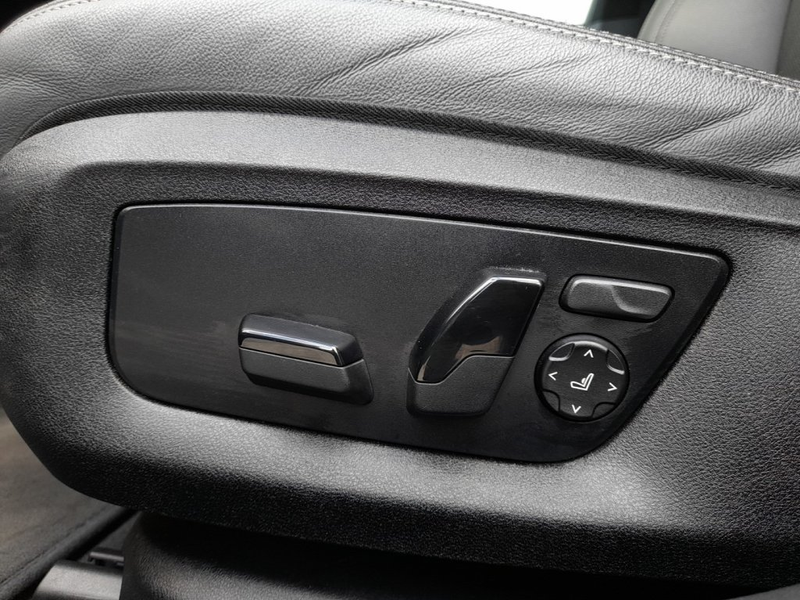 BMW 530 e Touring M-SPORT 4x4 Aut *19 ZOLL / VOLL LED / NAVI / LIVE COCKPIT PROF. / KAMERA / VOLLLEDER* — photo 10