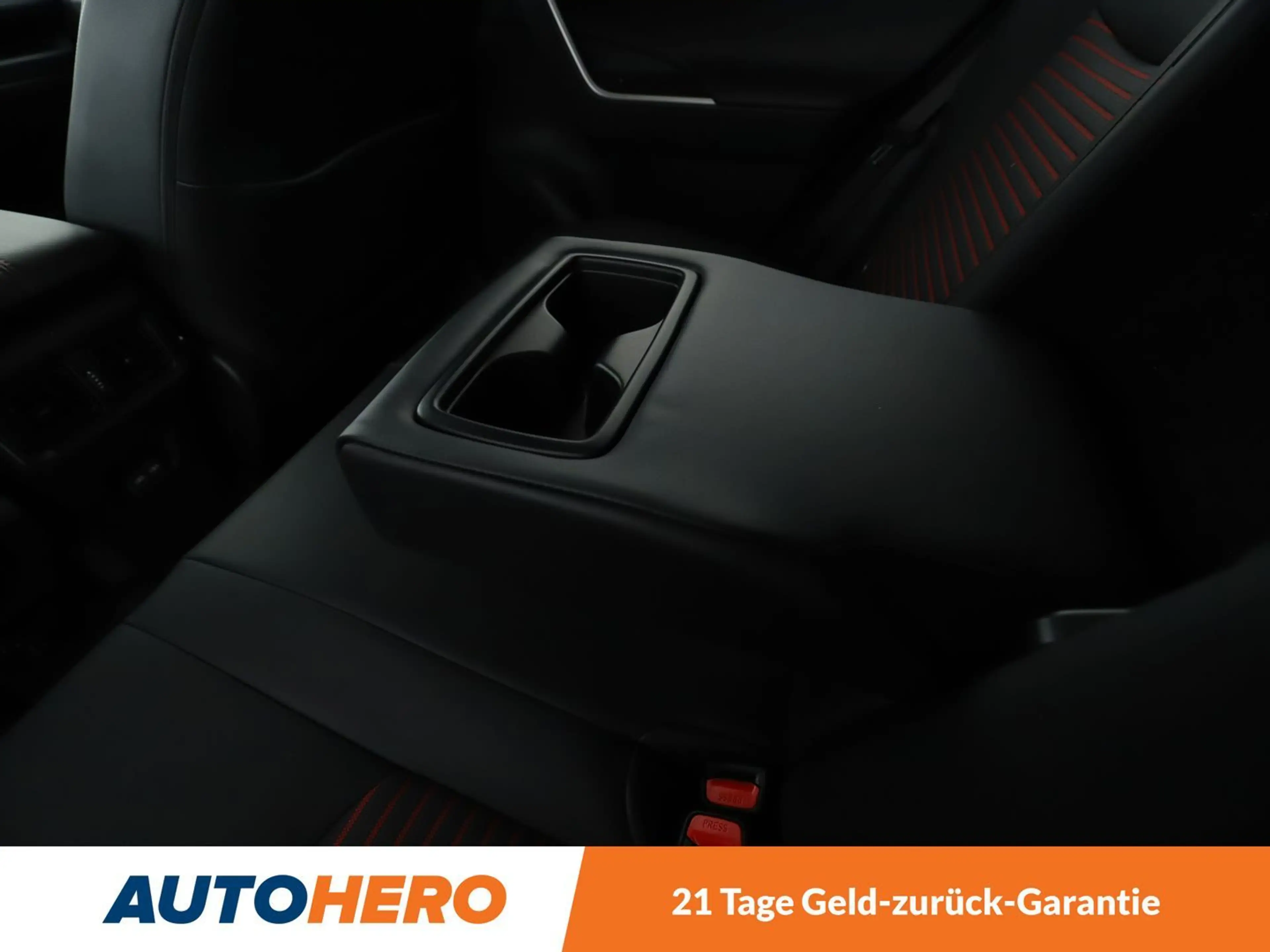 Suzuki Across 2.5 Plug-in Hybrid Comfort+ E-Four Aut.*LED*ACC* — photo 12