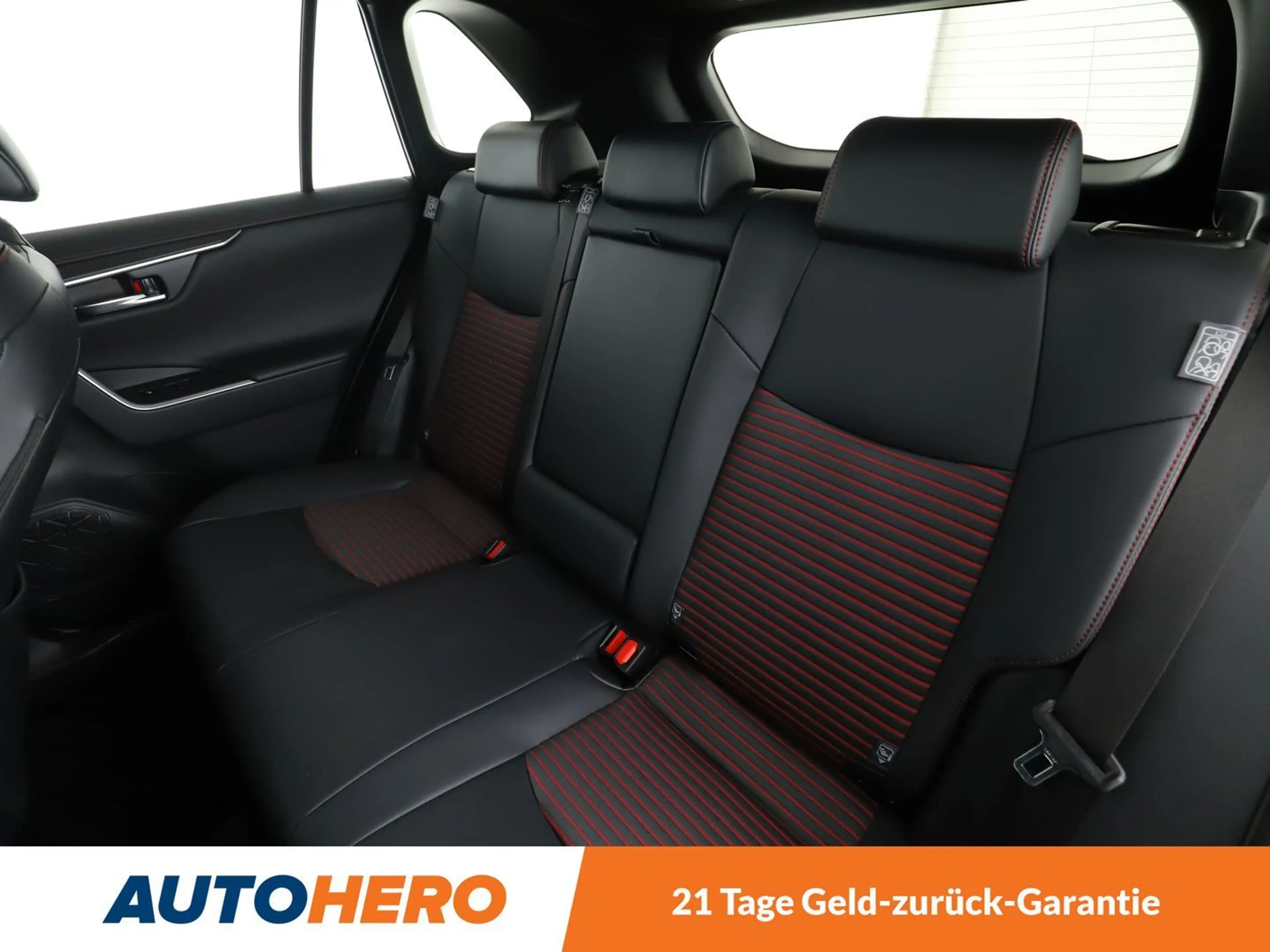 Suzuki Across 2.5 Plug-in Hybrid Comfort+ E-Four Aut.*LED*ACC* — photo 14