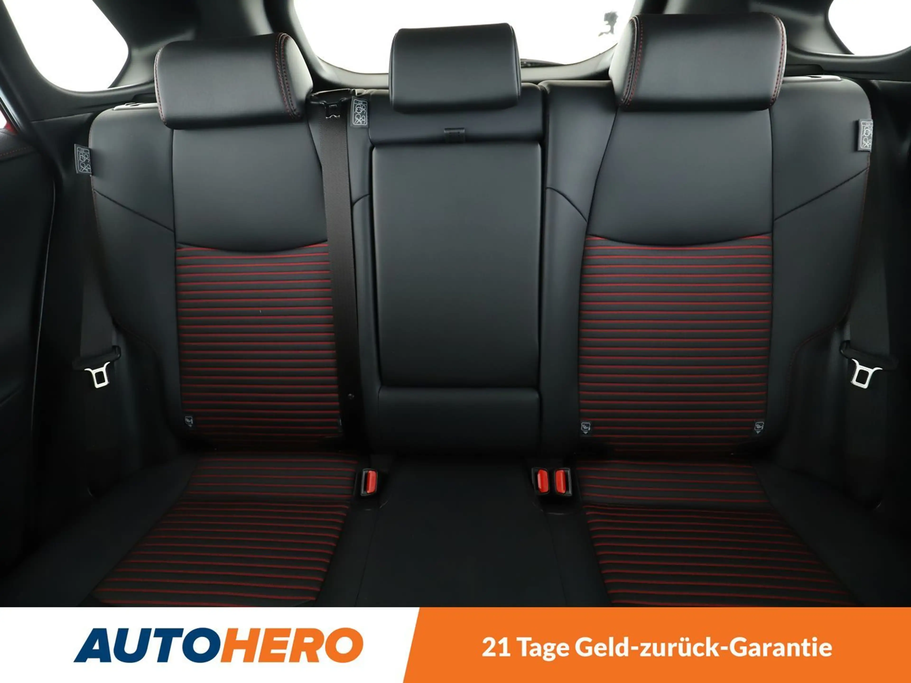 Suzuki Across 2.5 Plug-in Hybrid Comfort+ E-Four Aut.*LED*ACC* — photo 15