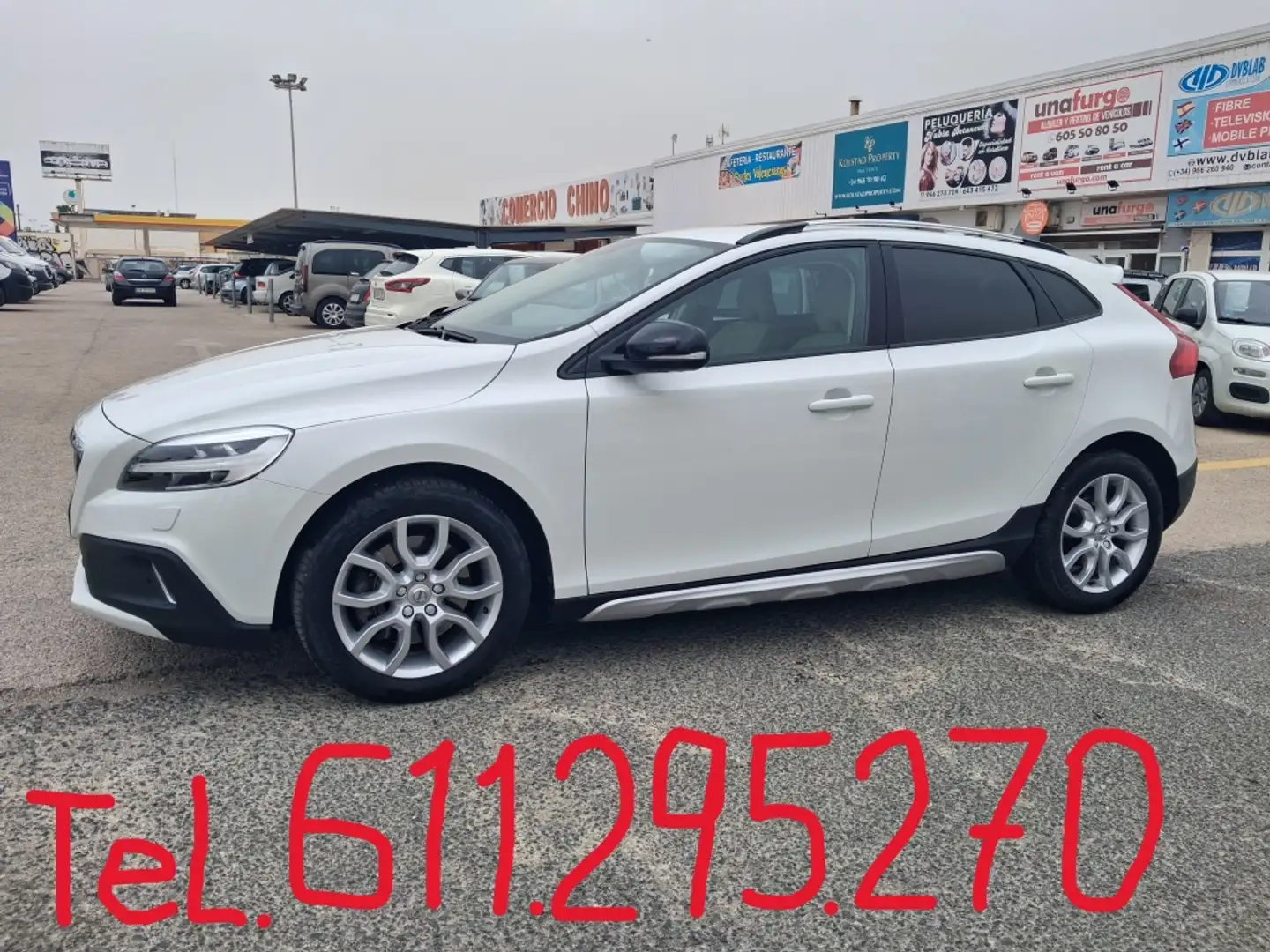 Volvo V40 Cross Country T3 Pro Aut. Blanco - 2