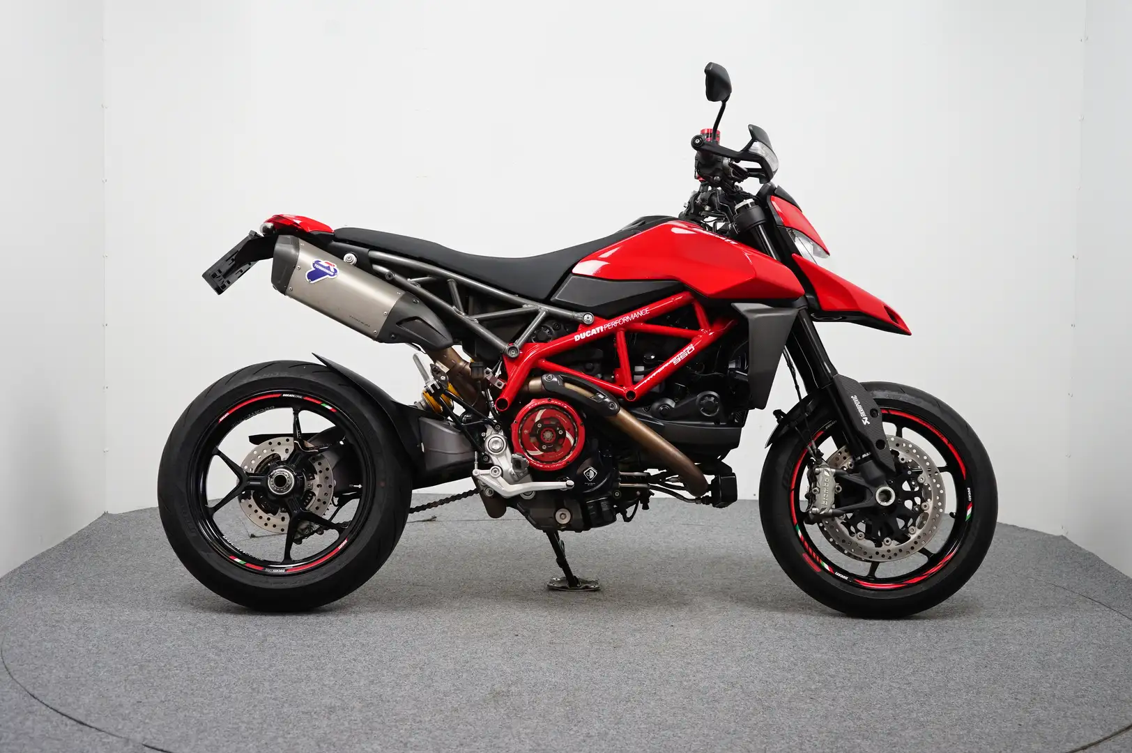 Ducati Hypermotard 950 Rood - 1