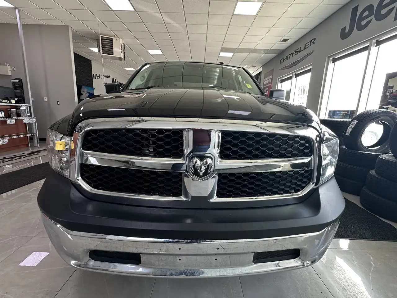 RAM 1500 снимка RAM 1500