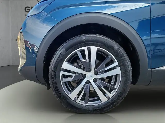 Peugeot 3008 view 11