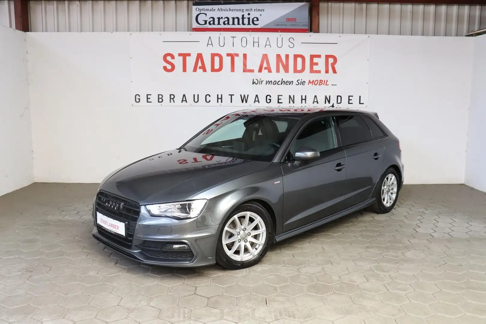 Audi A3 Sportback S-line Style 2.0 TDI XEN*GRA*PDC Grau - 2