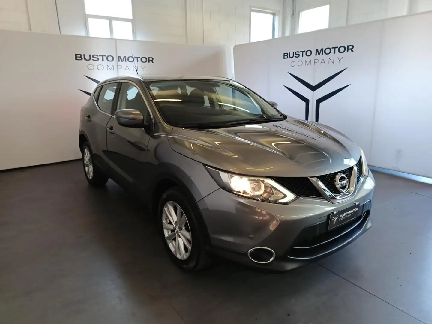 Nissan Qashqai 1.6 dCi 2WD Acenta Grigio - 1