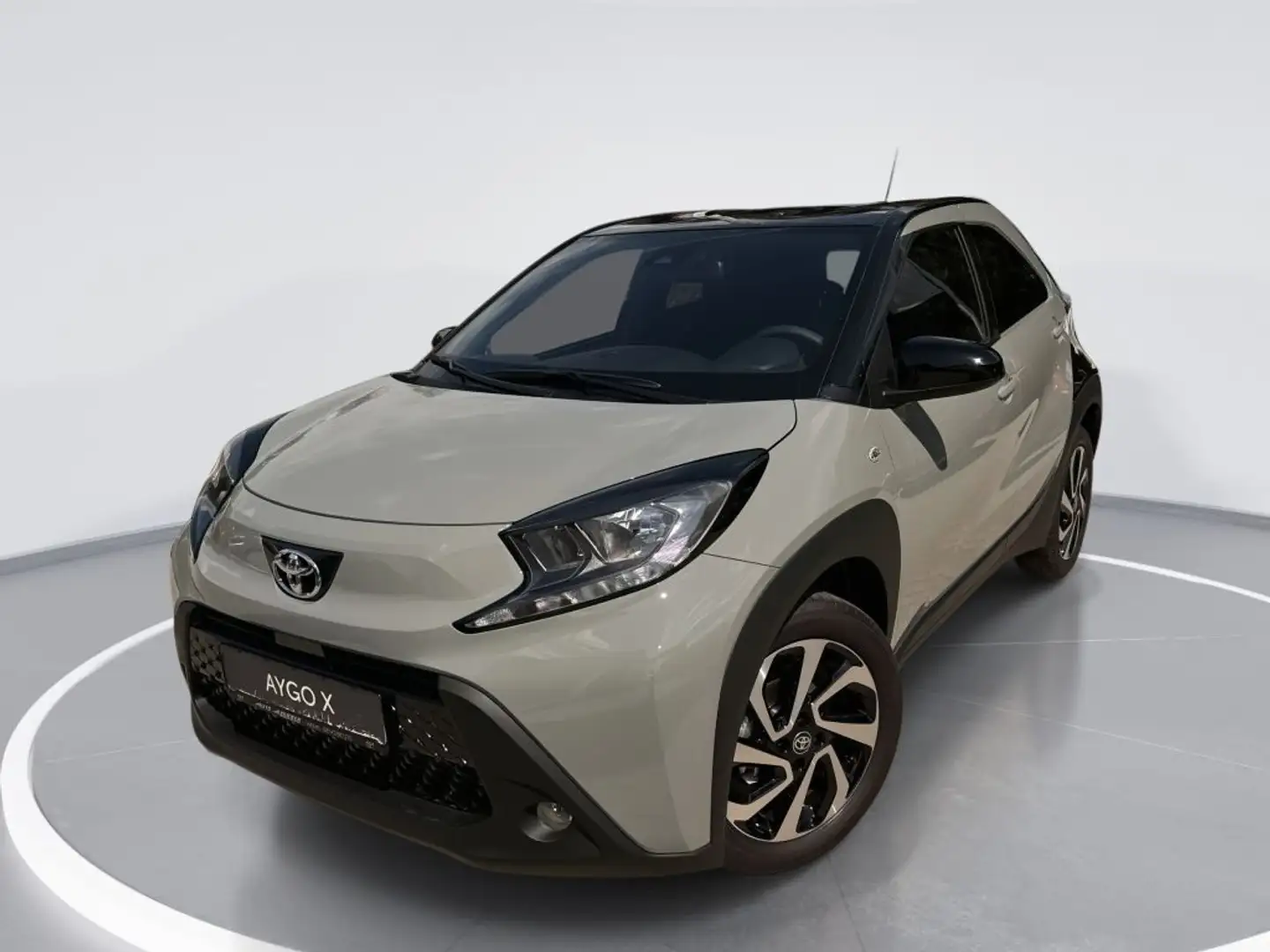 Toyota Aygo X Teamplayer/SH/Khaki/Bi-Tone/Apple+Android Grau - 1