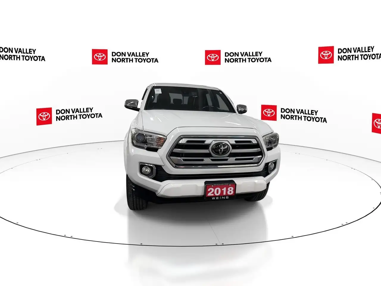 Toyota Tacoma снимка Toyota Tacoma