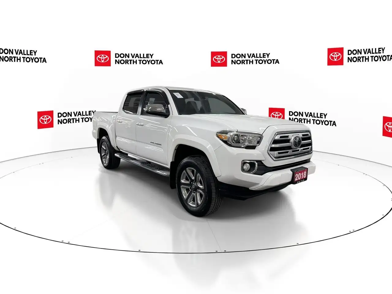 Toyota Tacoma снимка Toyota Tacoma