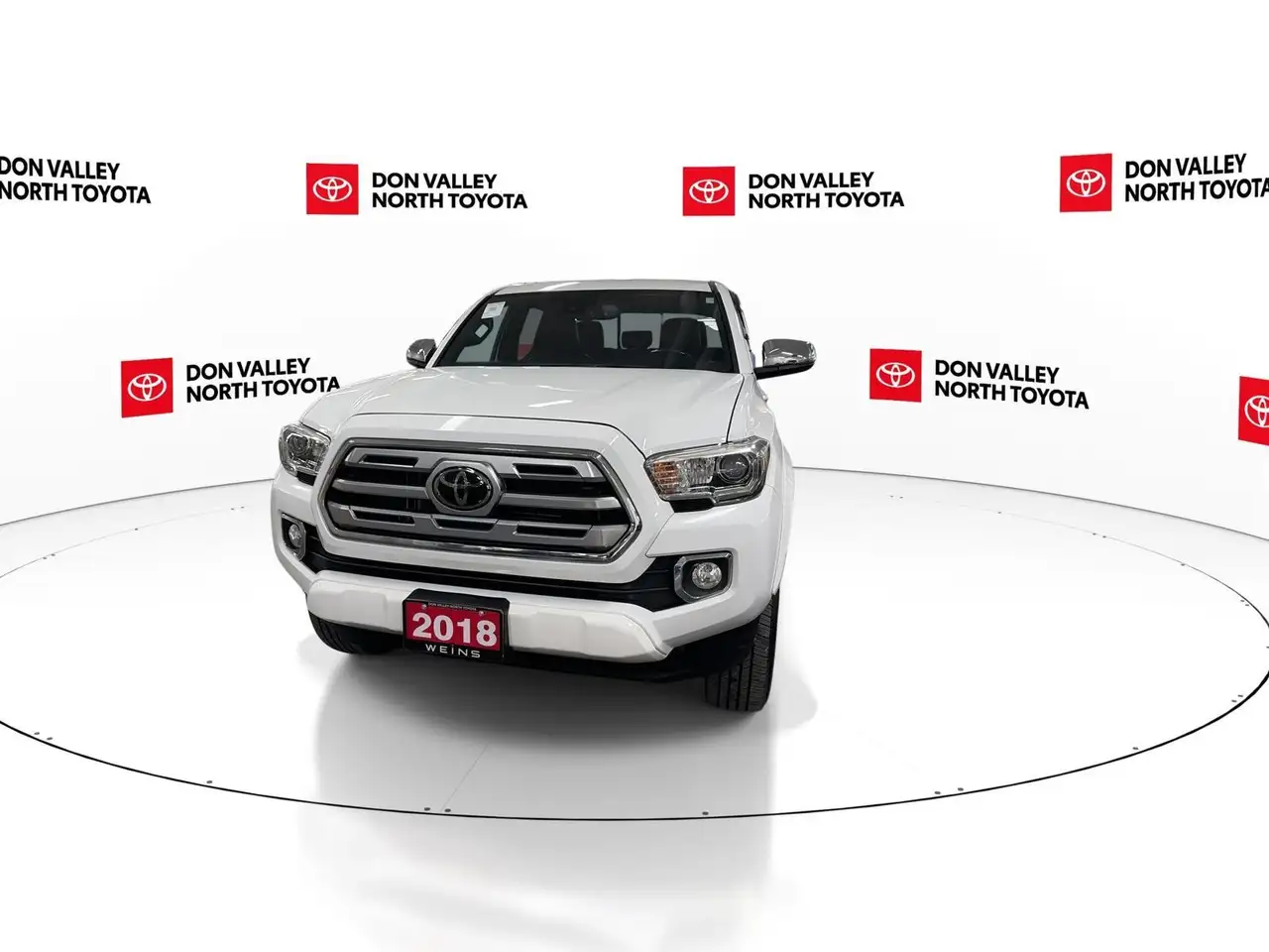 Toyota Tacoma снимка Toyota Tacoma