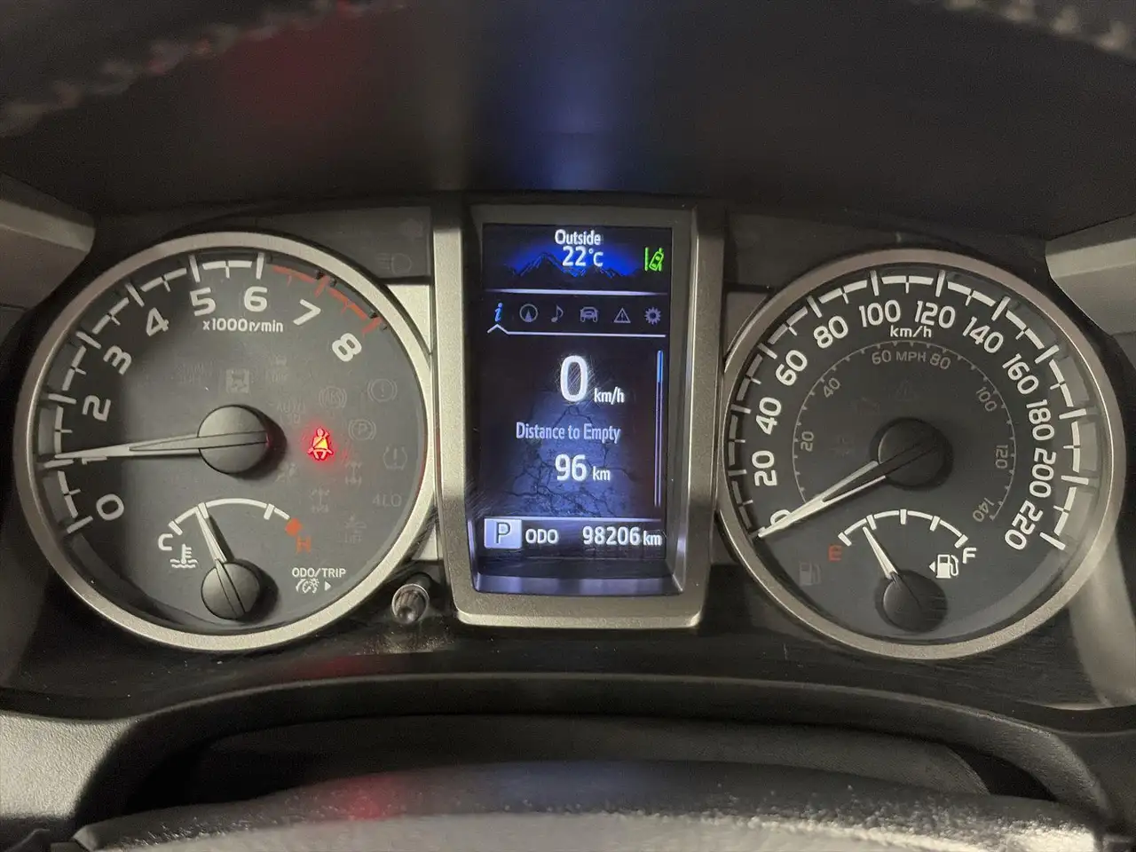 Toyota Tacoma снимка Toyota Tacoma
